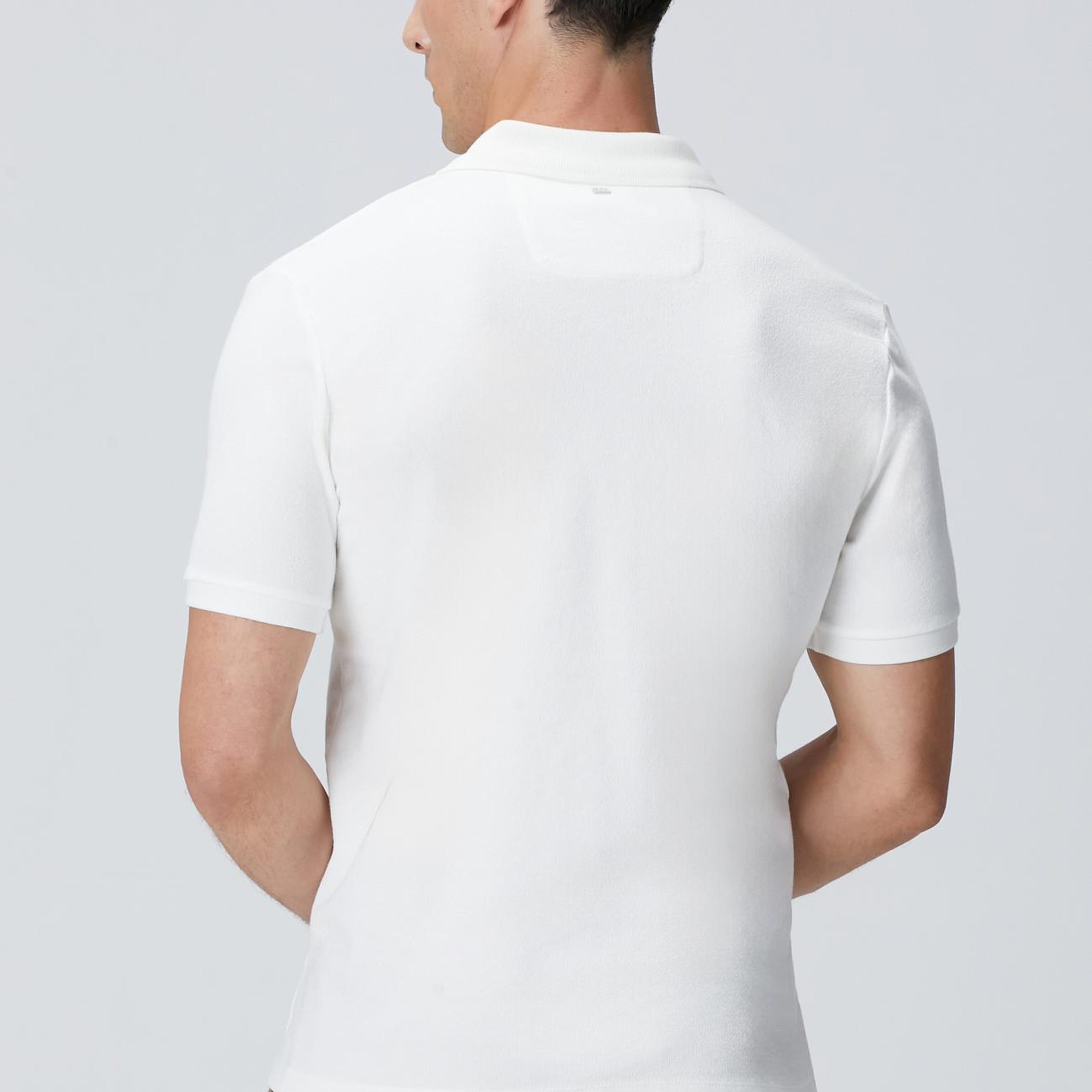 Network Erkek Kırık Beyaz Çıtçıtlı T-shirt