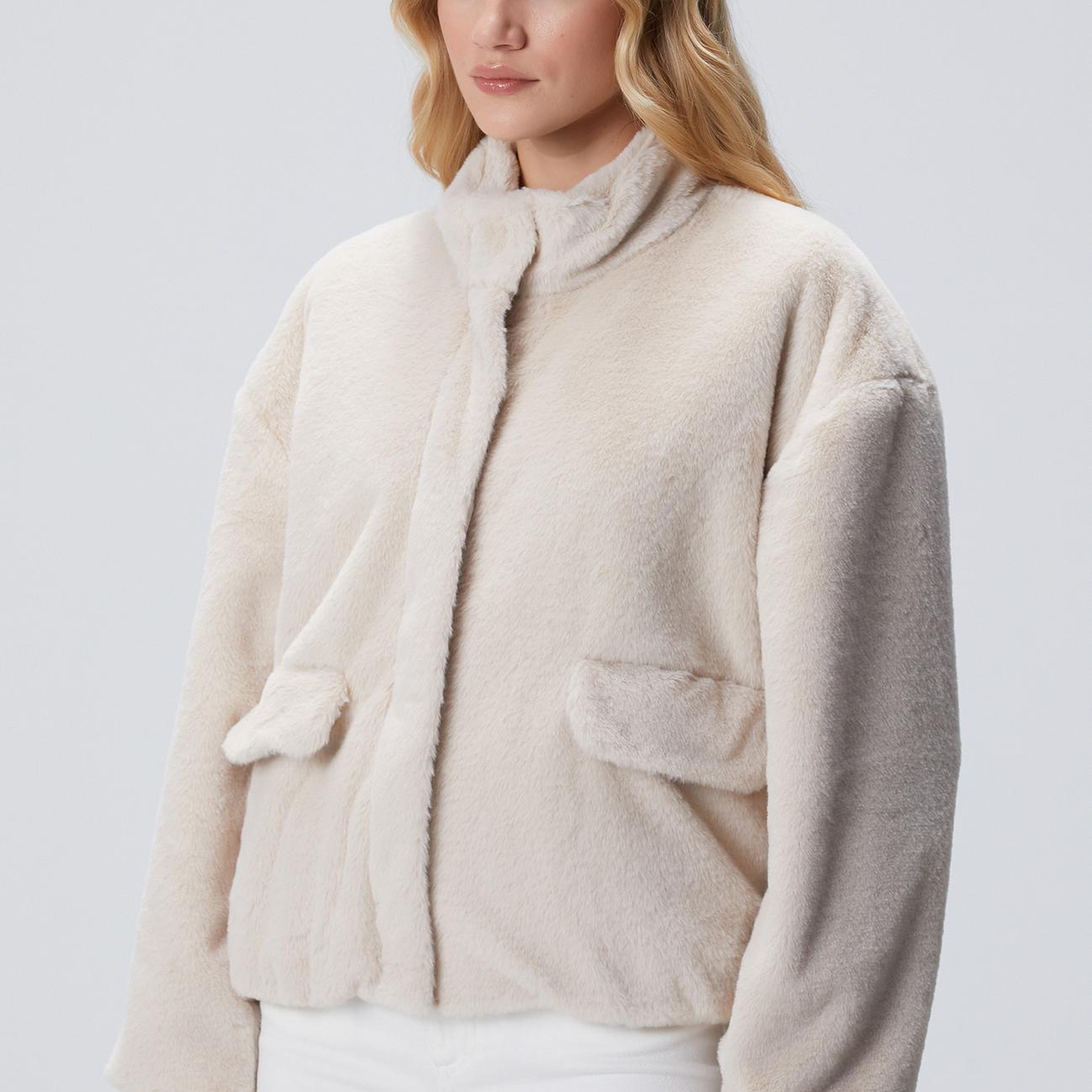 Network Kadın Bej Cep Detaylı Suni Kürk Mont