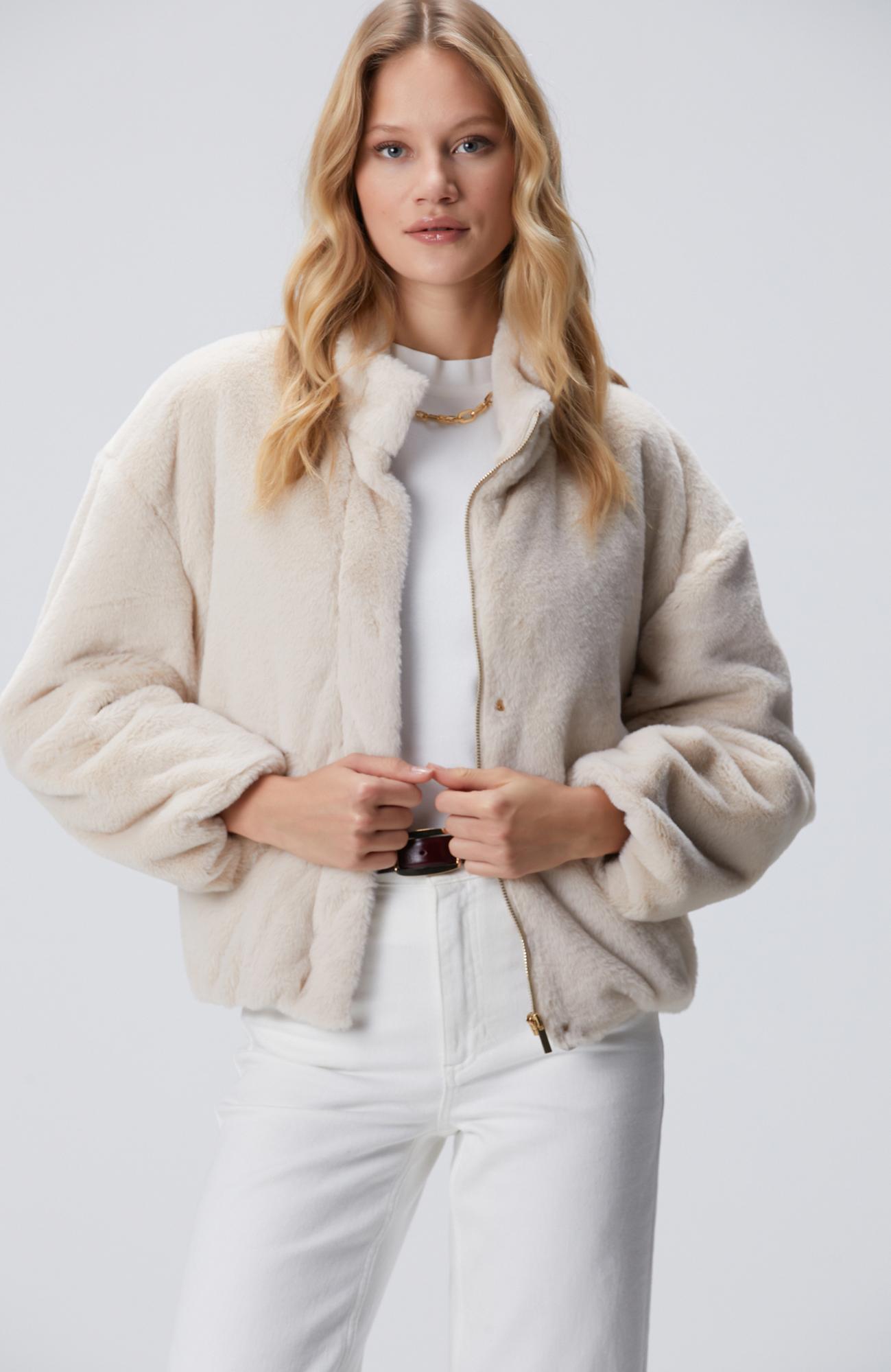 Network Kadın Bej Cep Detaylı Suni Kürk Mont