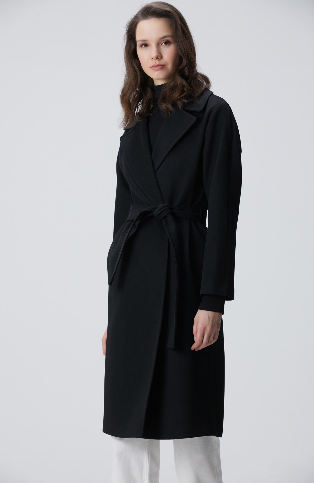 Network Kadın Siyah Geniş Yakalı Manto