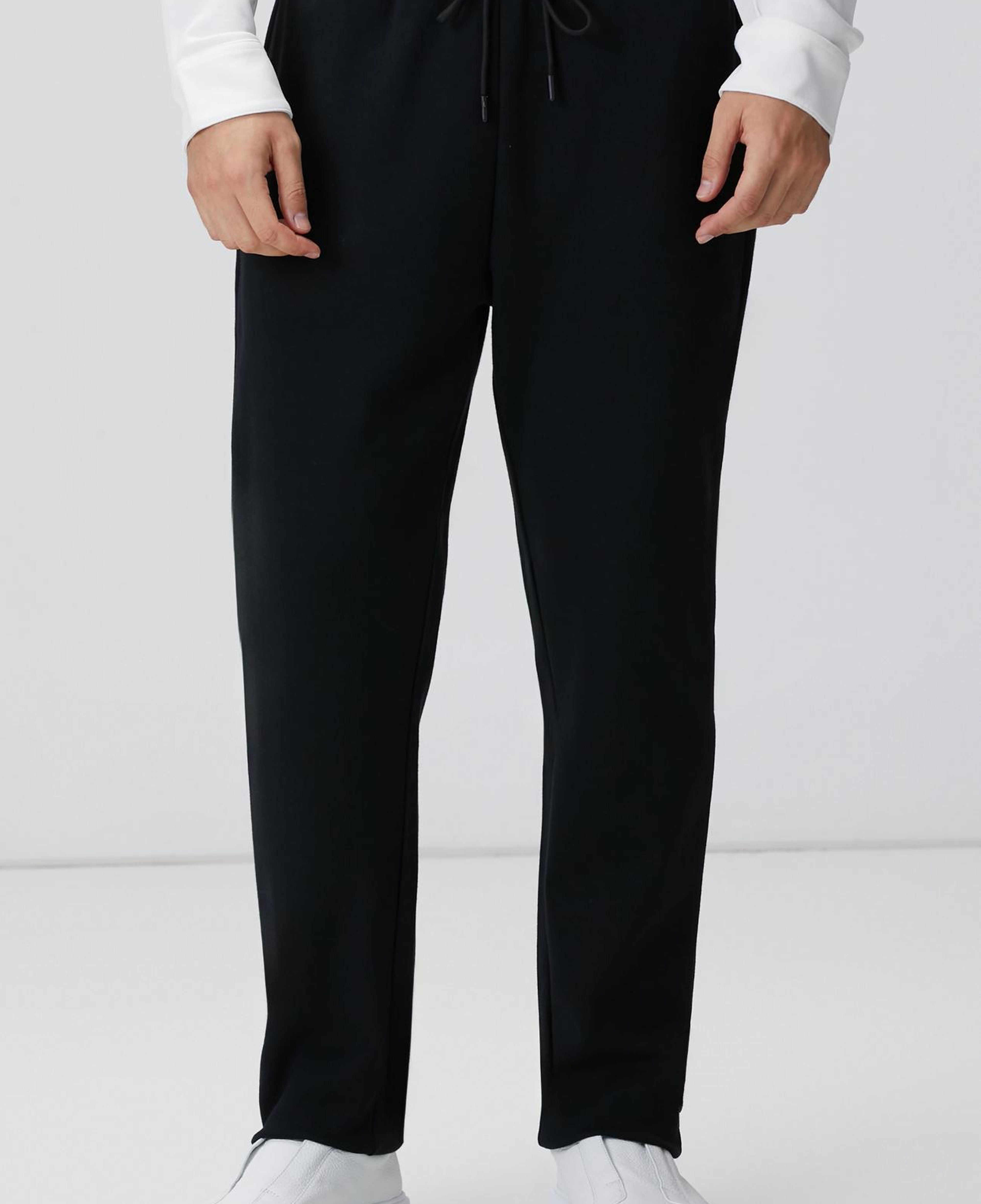 Network Erkek Siyah Boru Paça Yan Cep Detaylı Eşofman Altı