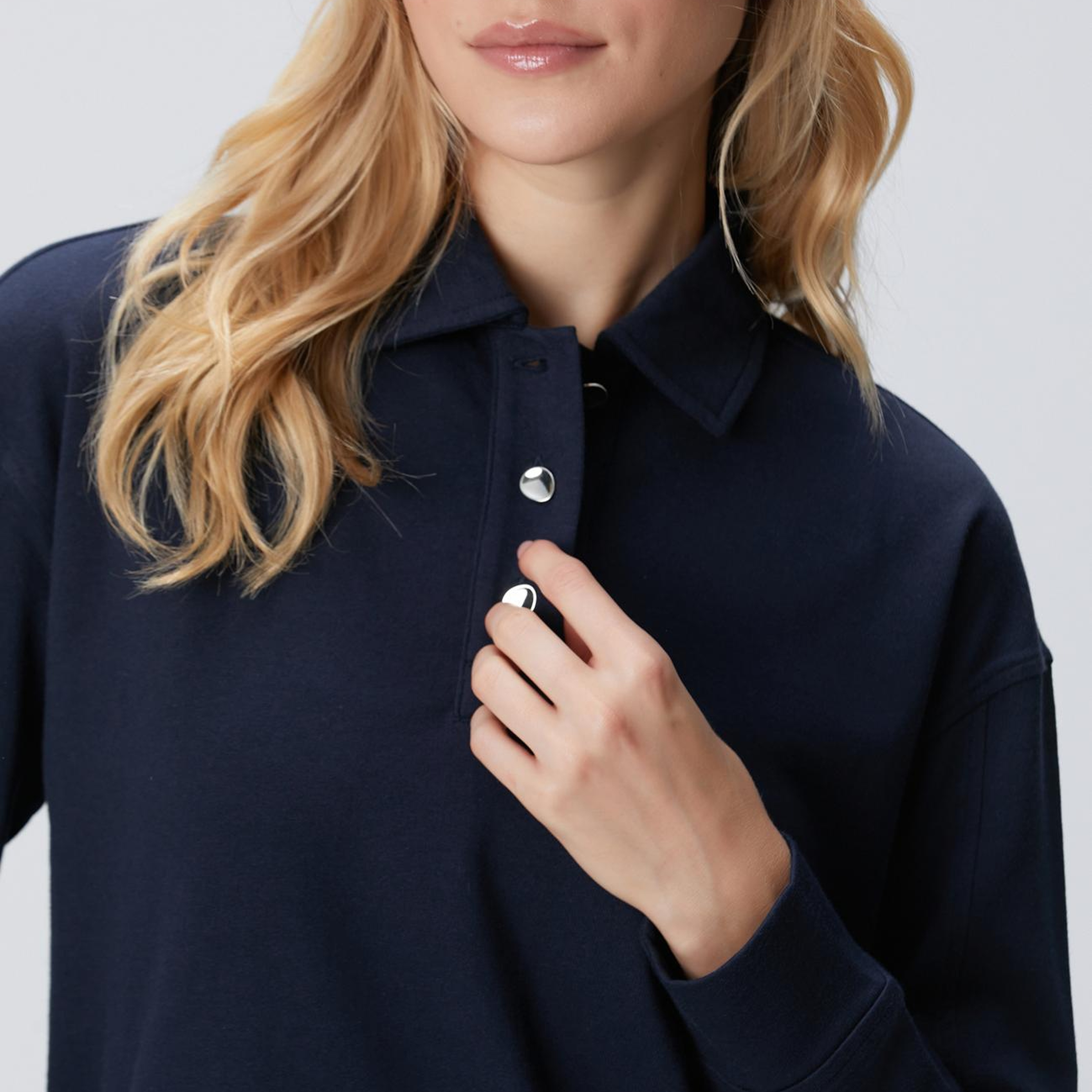 Network Kadın Lacivert Metal Düğmeli Sweatshirt