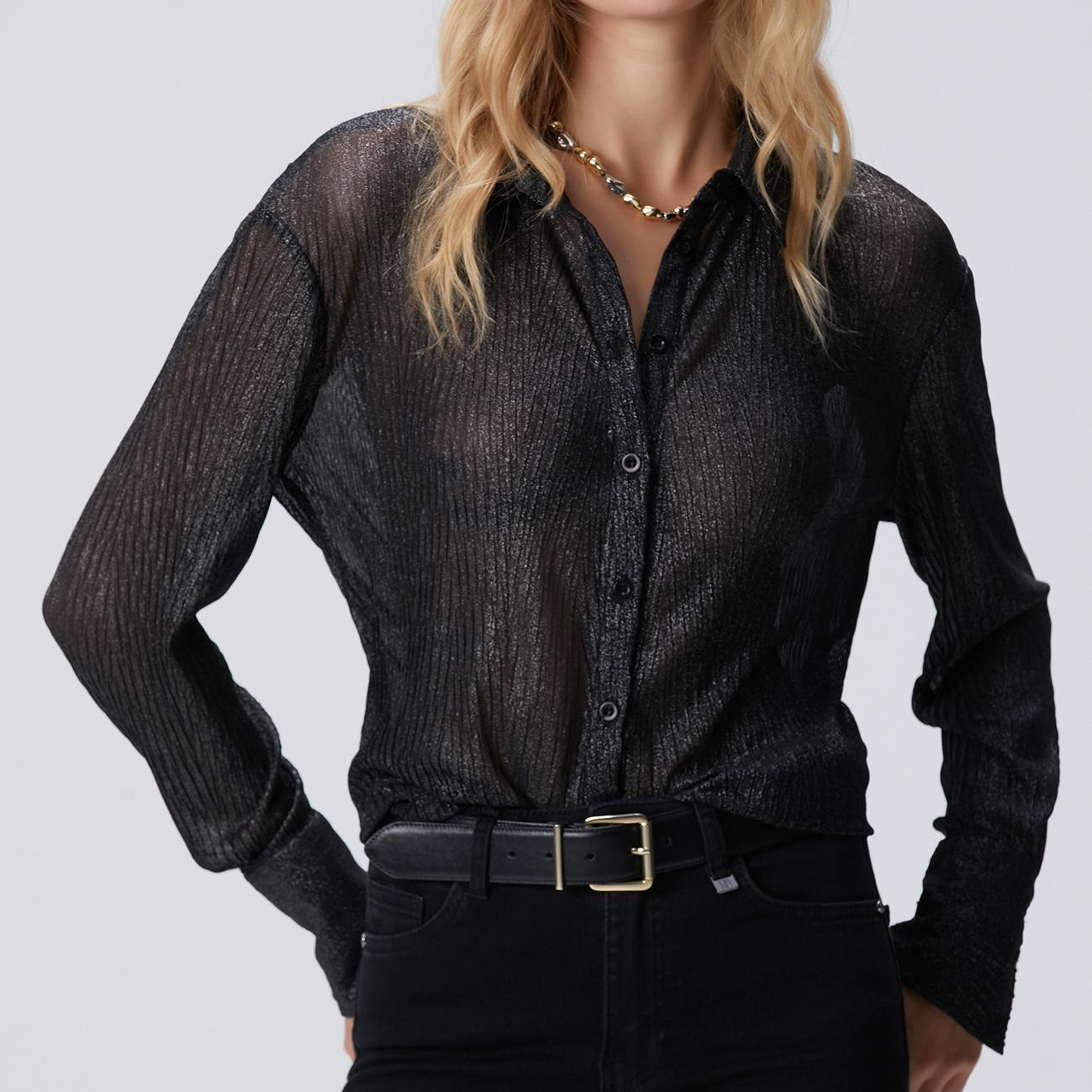 Network Kadın Siyah Simli Desenli Geniş Manşetli Gömlek