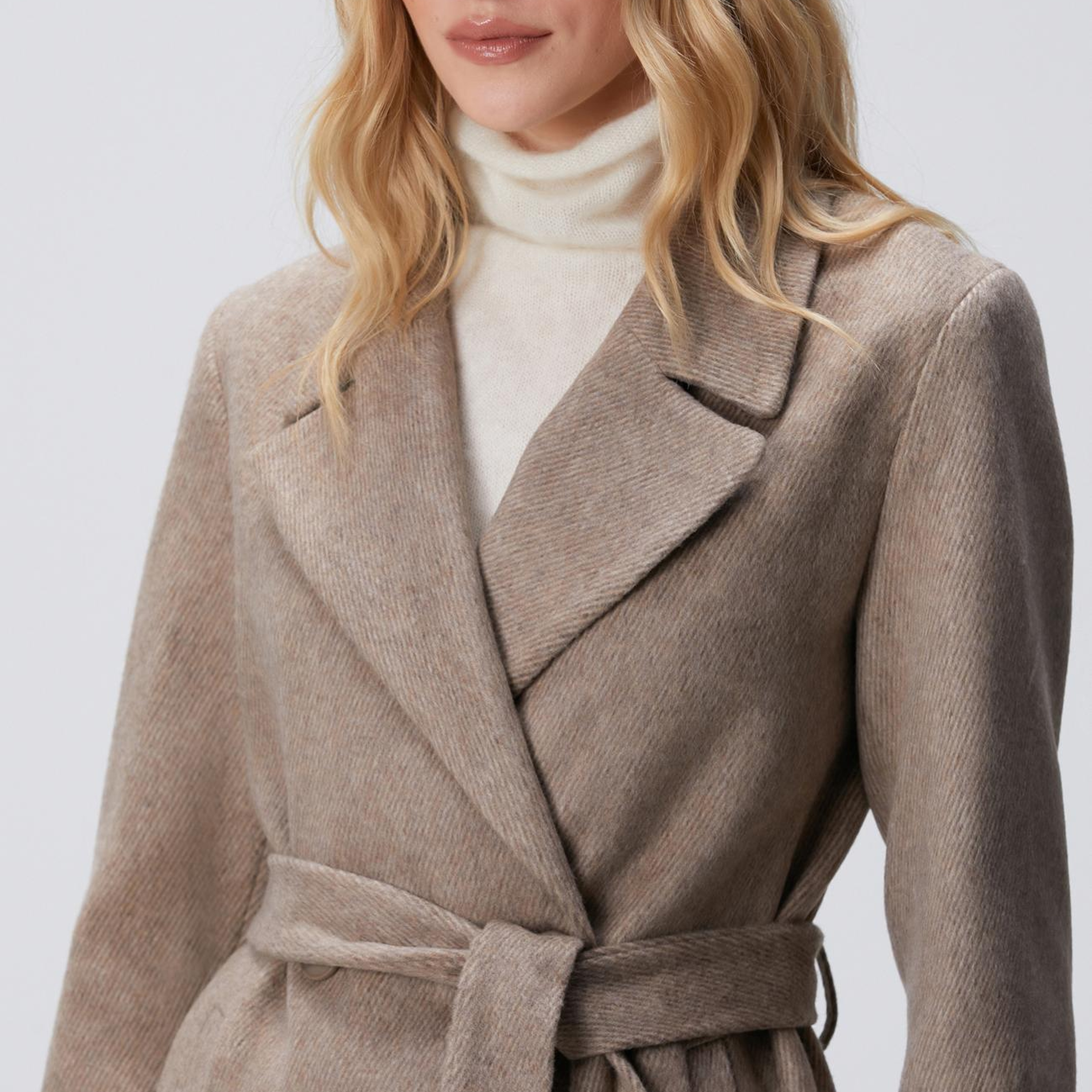 Network Kadın Vizon Diyagonal Desen Kuşaklı Uzun Palto