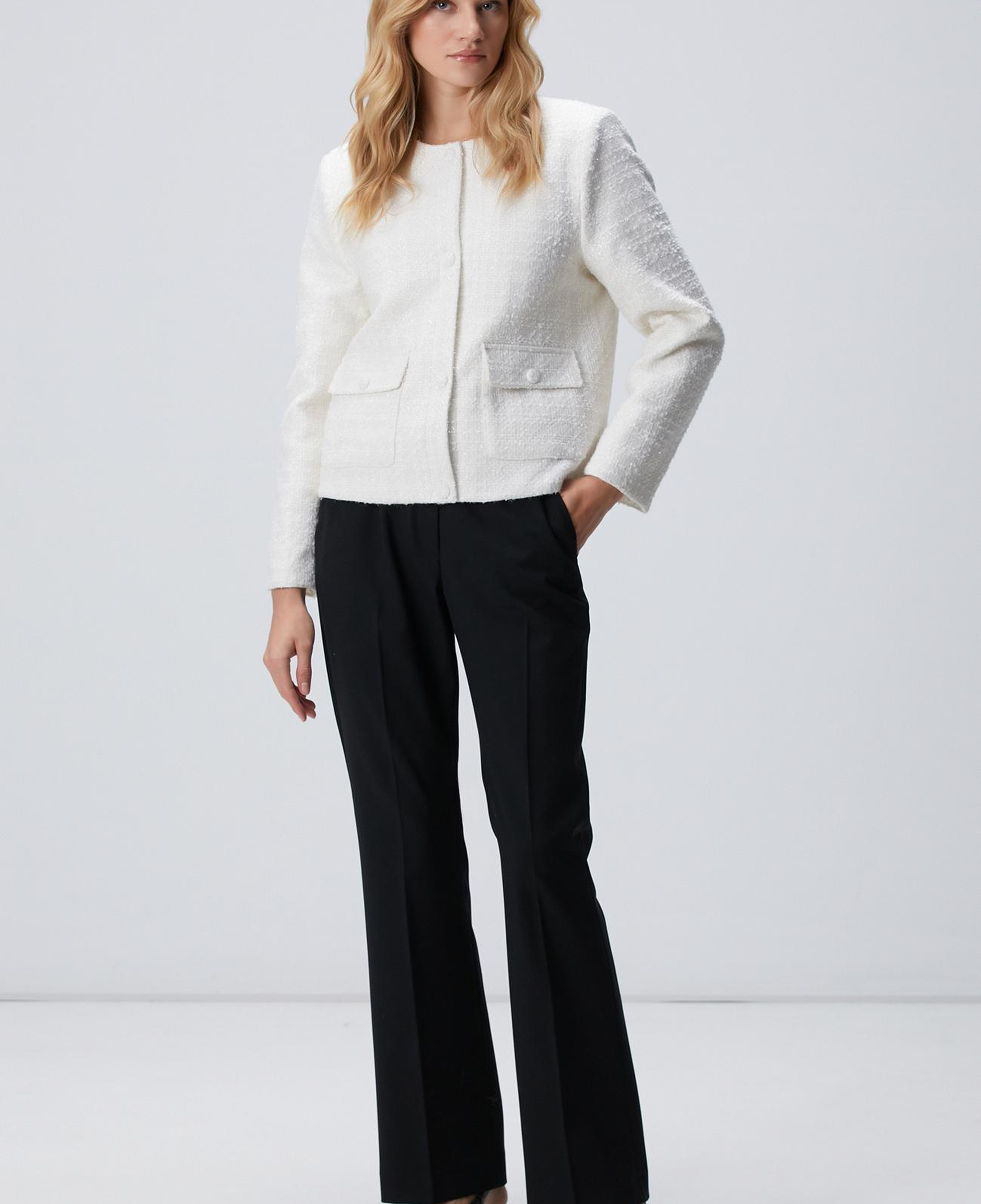 Network Kadın Kırık Beyaz Kısa Mont