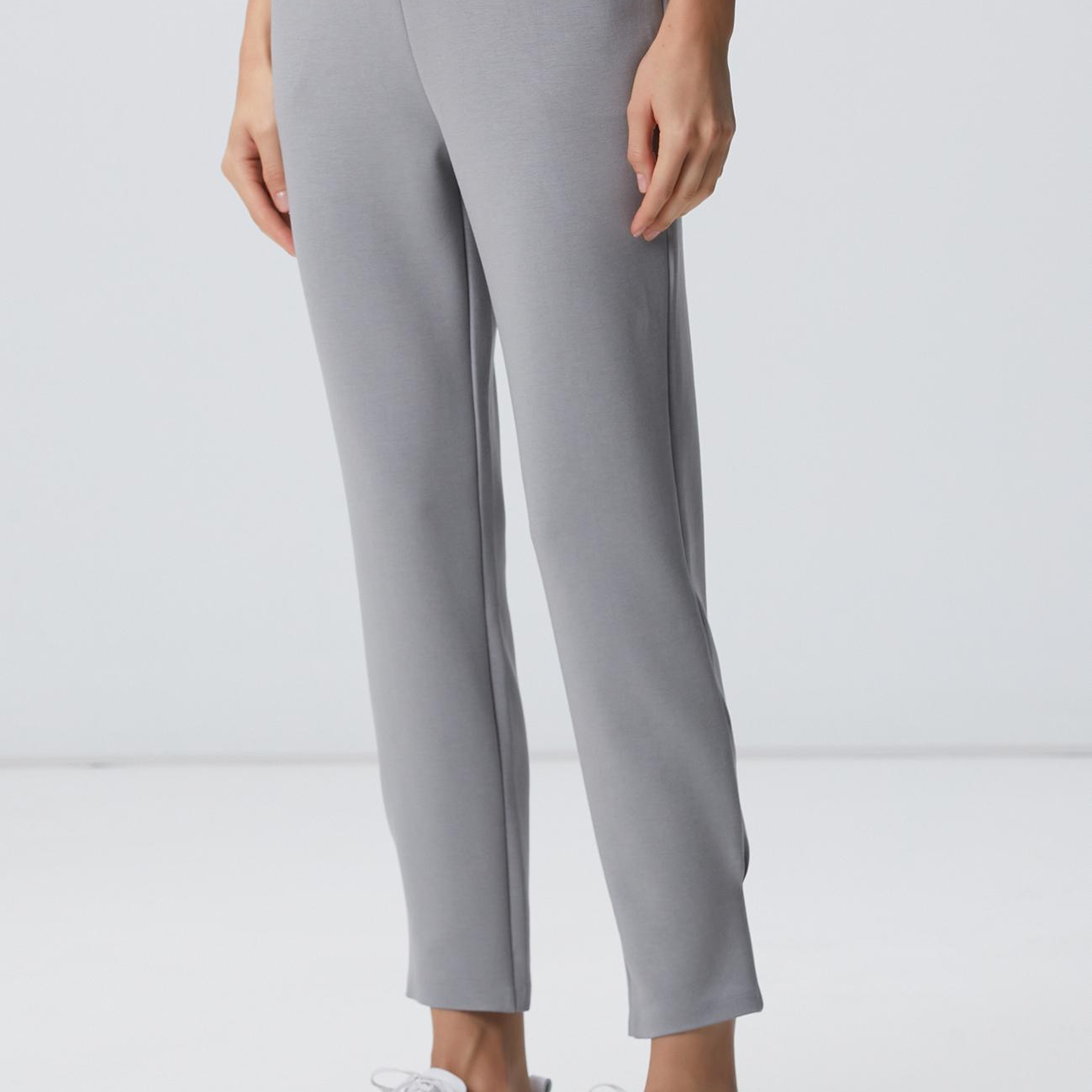 Network Kadın Gri Paçası Pile Detaylı Eşofman