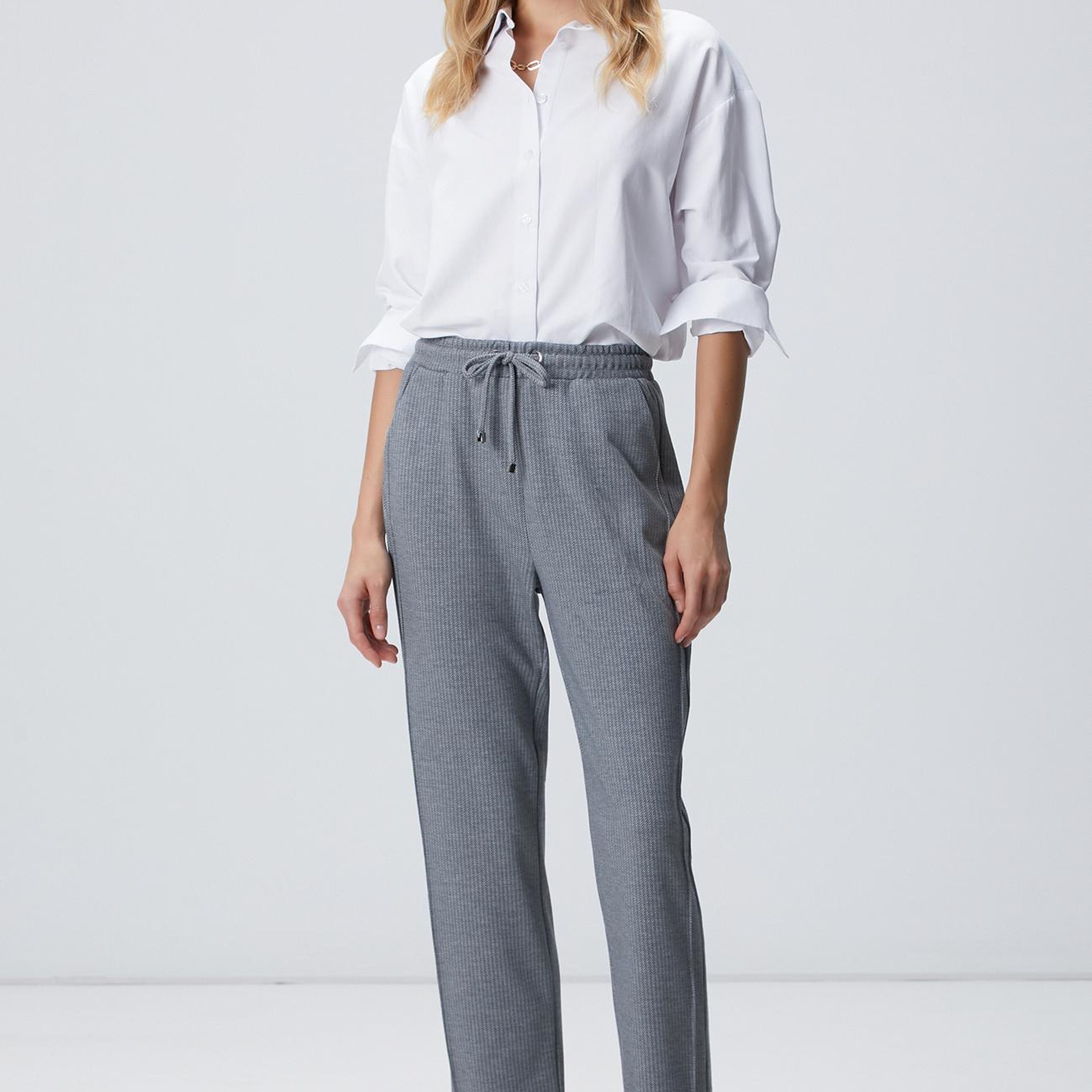 Network Kadın Gri Dikiş Detaylı Casual Pantolon