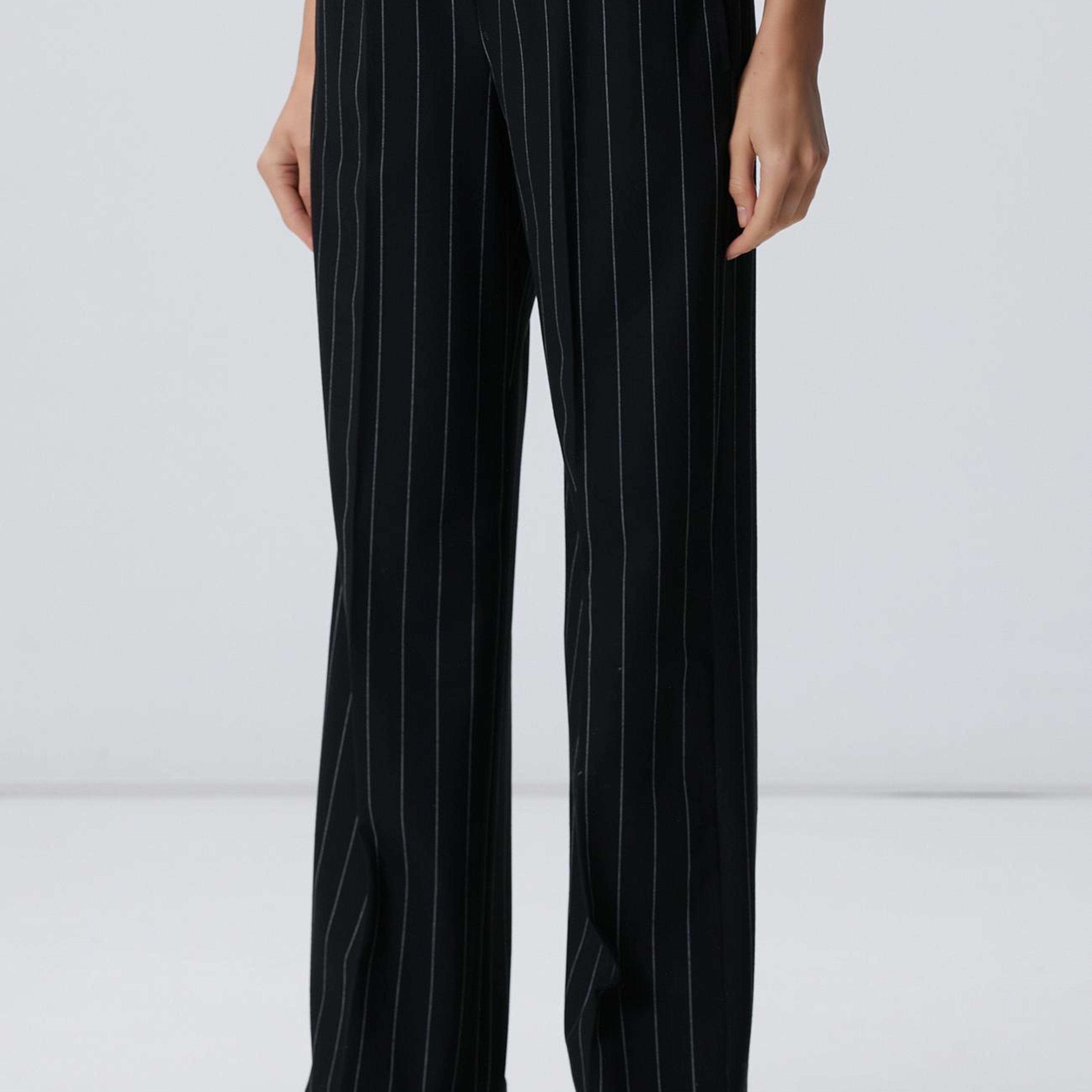 Network Kadın Siyah Çizgili Jogger Pantolon