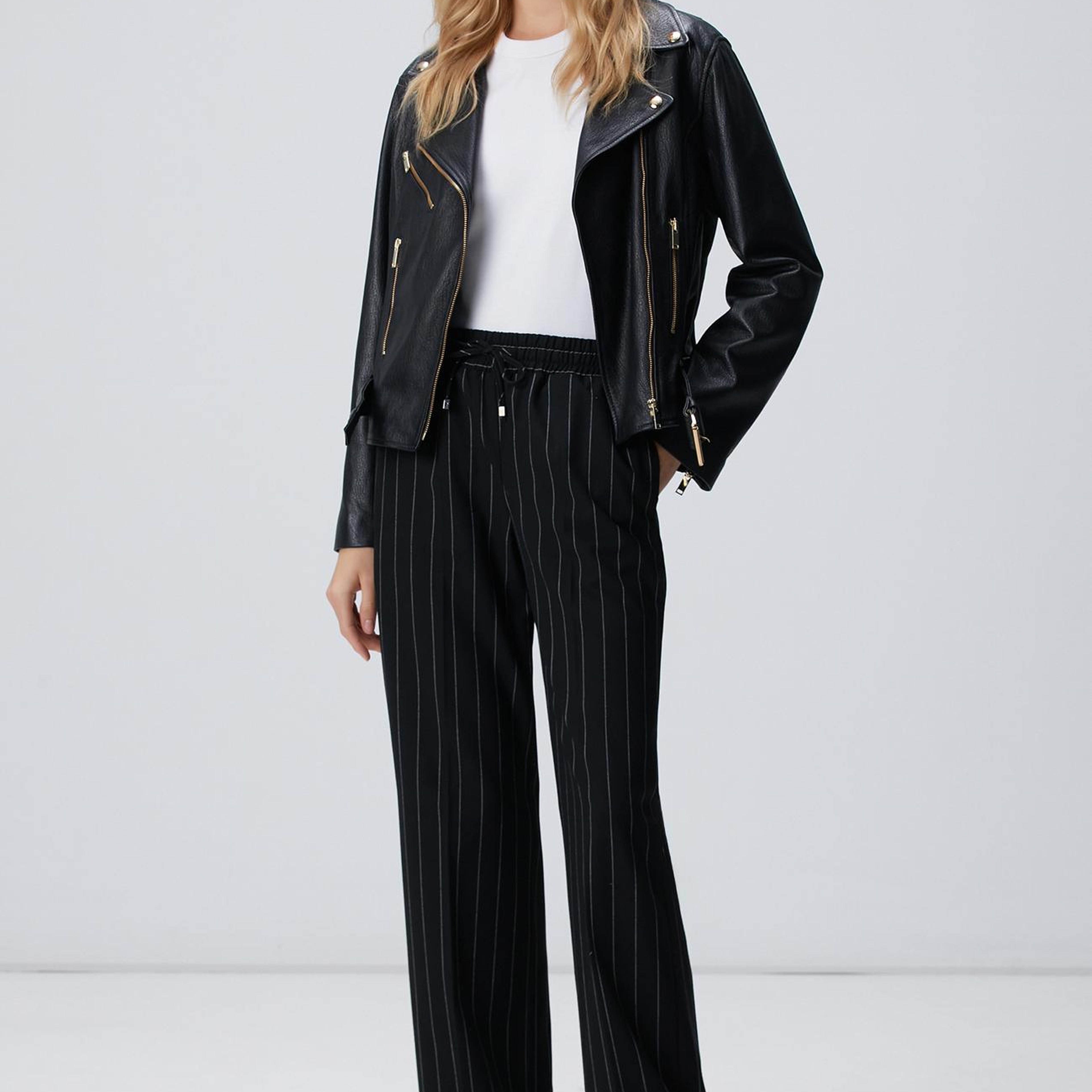 Network Kadın Siyah Çizgili Jogger Pantolon