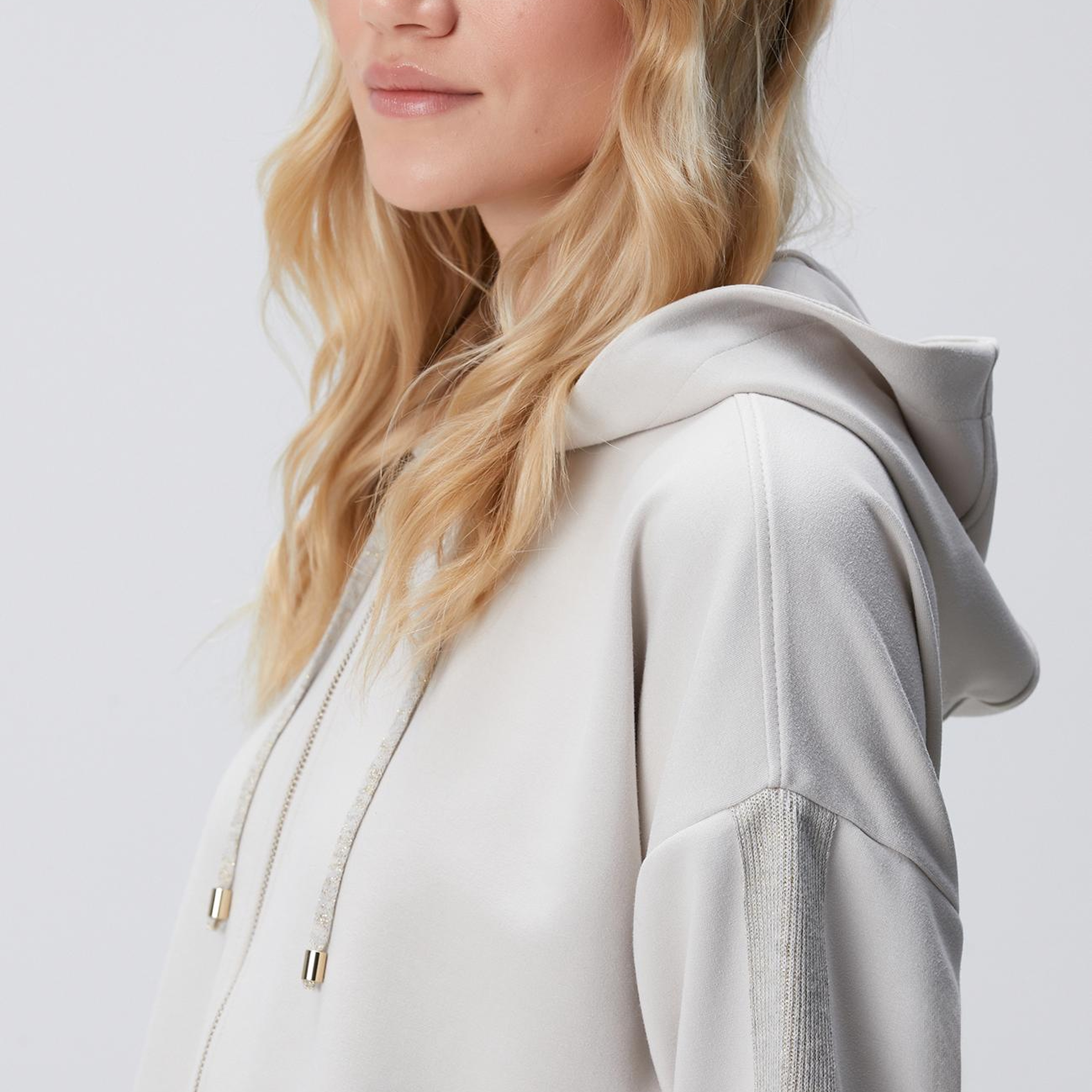 Network Kadın Bej Kapüşonlu Triko Garnili Sweatshirt