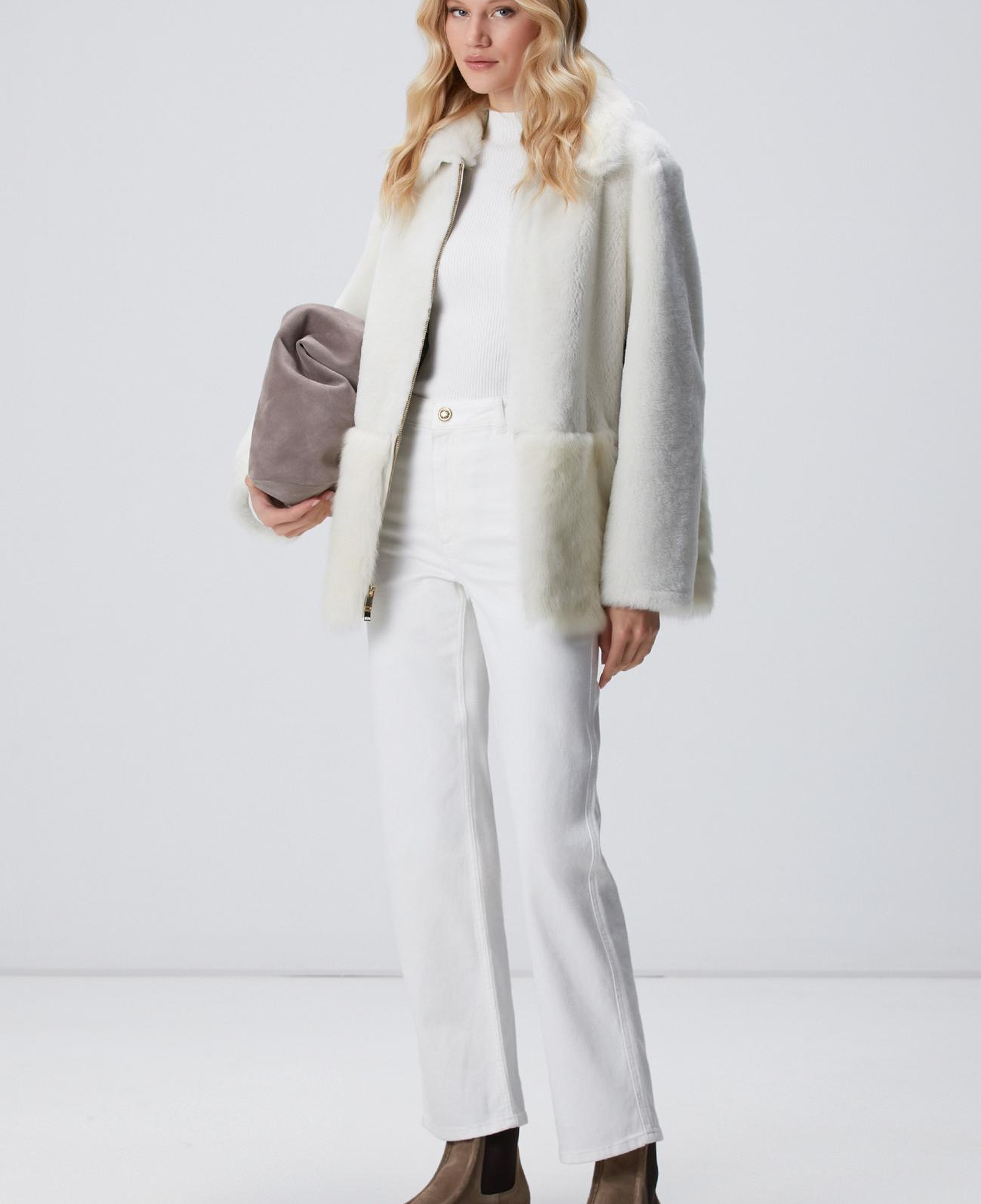 Network Kadın Kırık Beyaz Örgülü Dik Yaka Rayon Basic Kazak