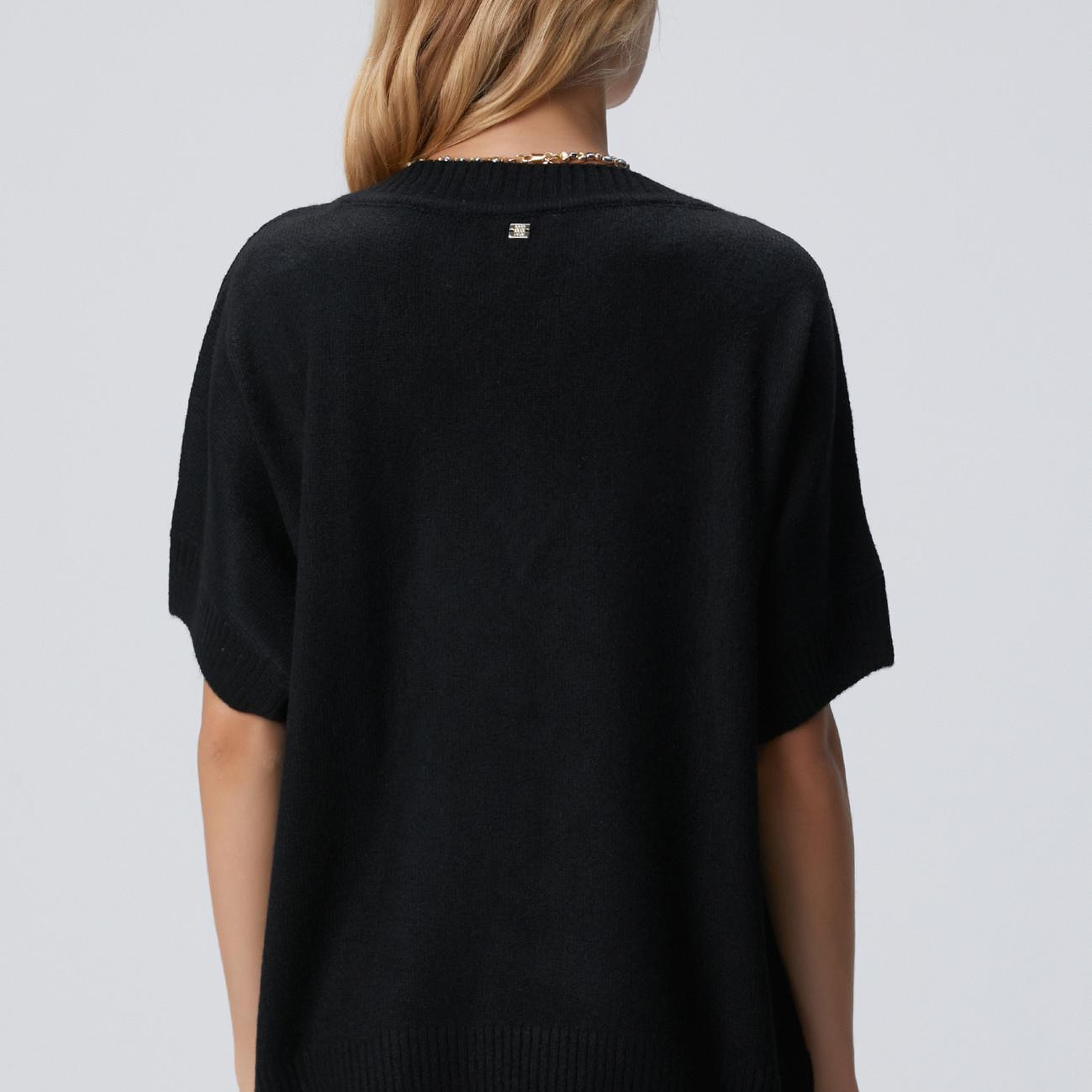 Network Kadın Siyah V Yaka Kısa Kollu Triko Kazak