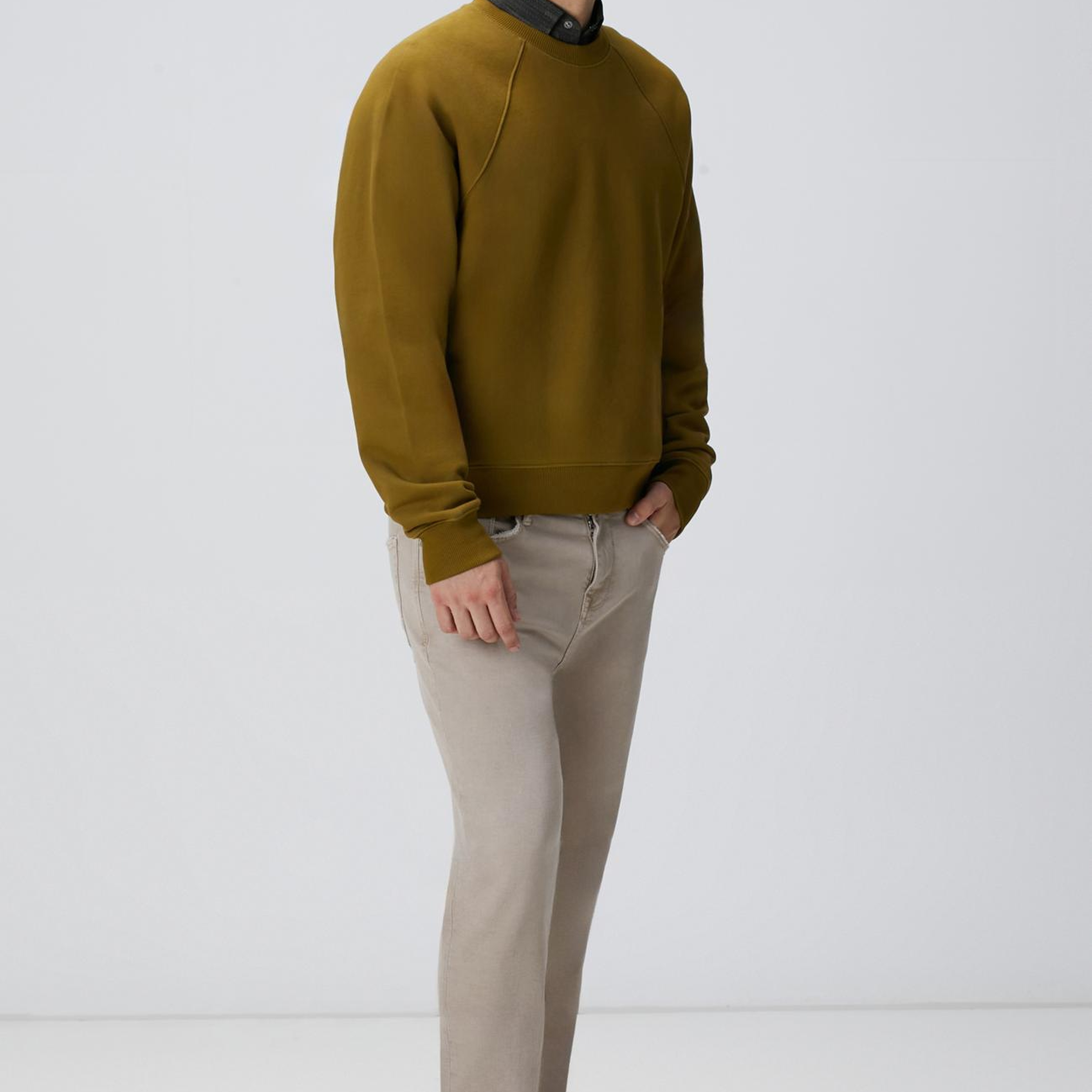 Network Erkek Yağ Yeşili Nakış Detaylı Sweatshirt