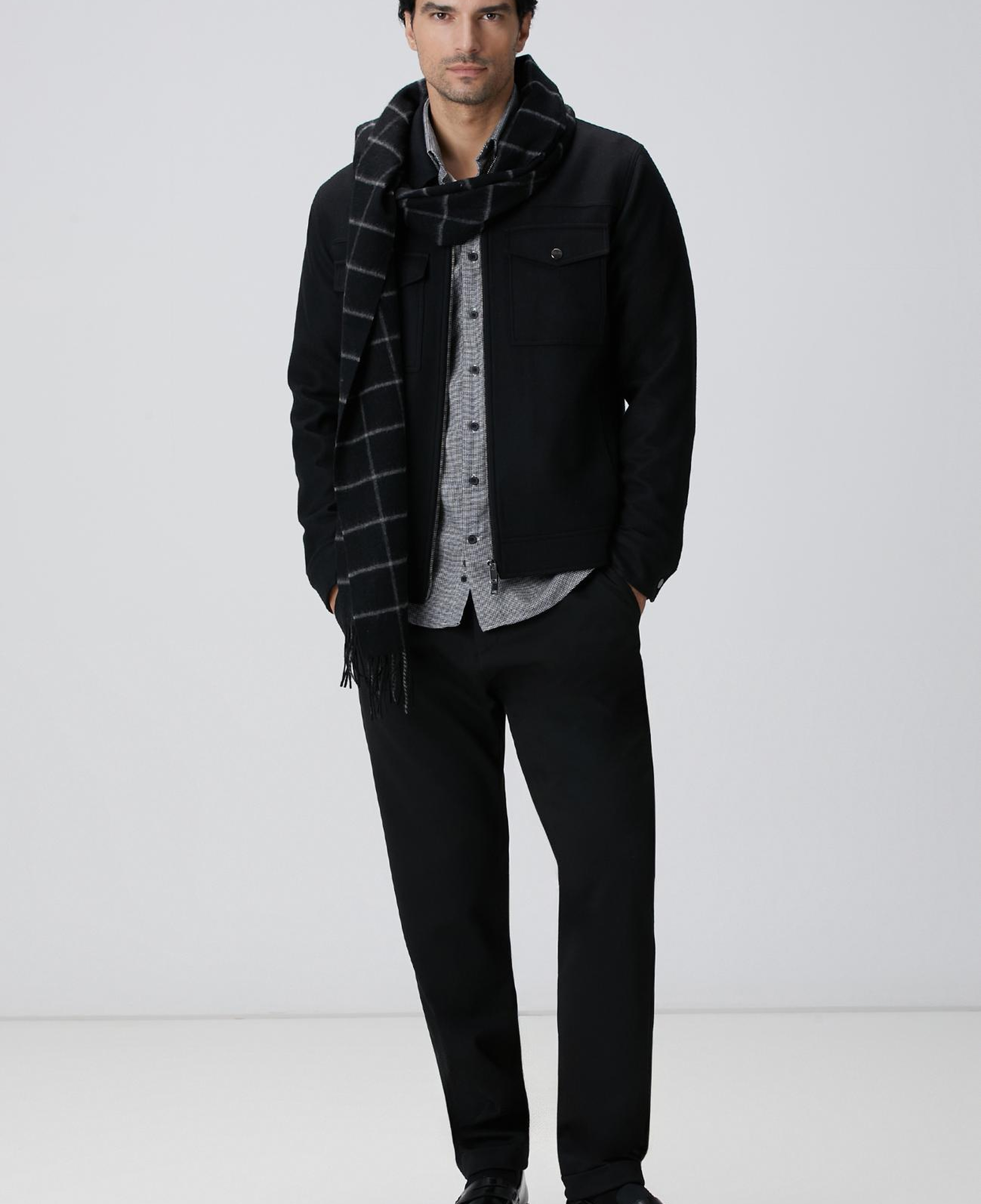 Network Erkek Siyah Beyaz Kaz Ayağı Desenli Gömlek