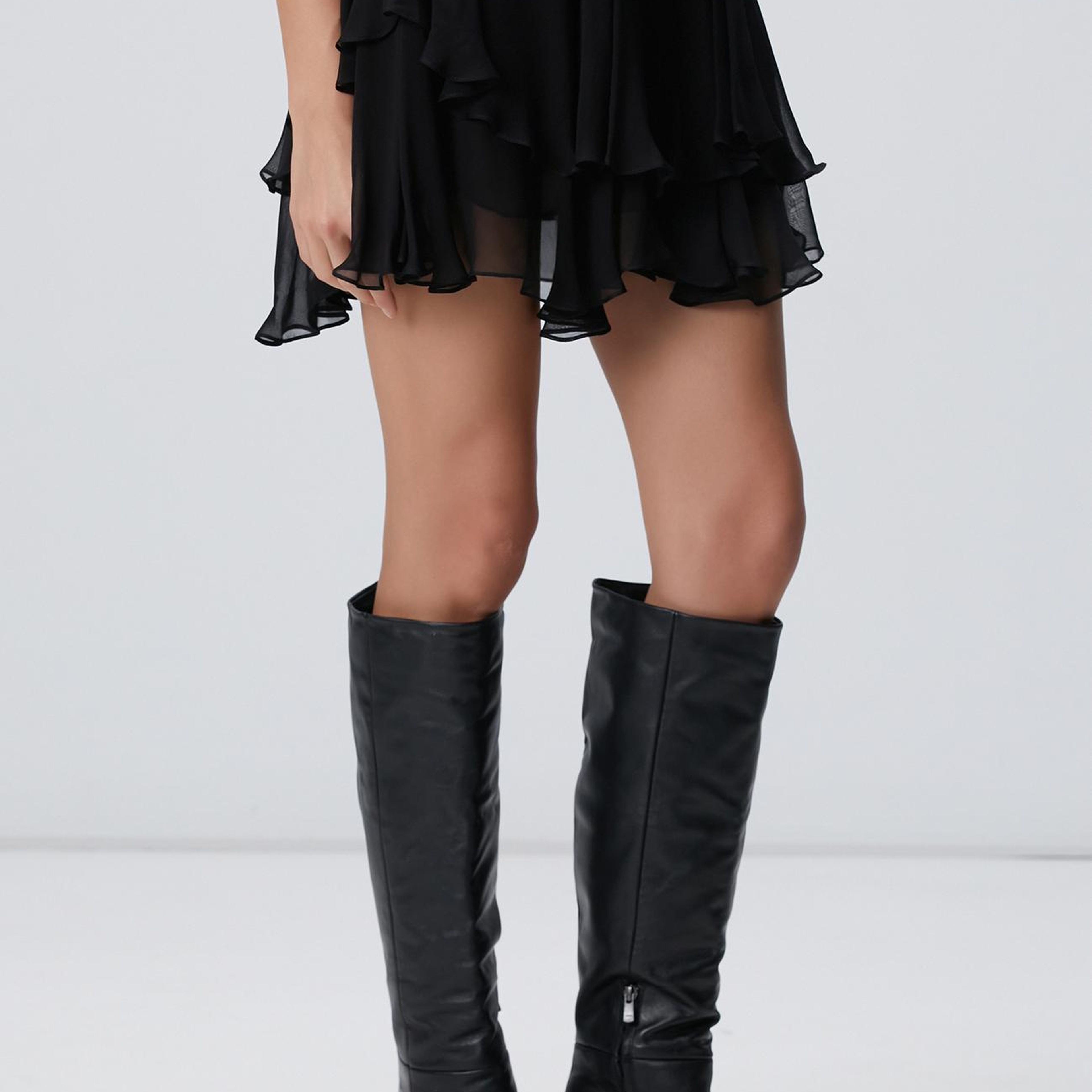 Network Kadın Siyah Şifon Volanlı Mini Etek