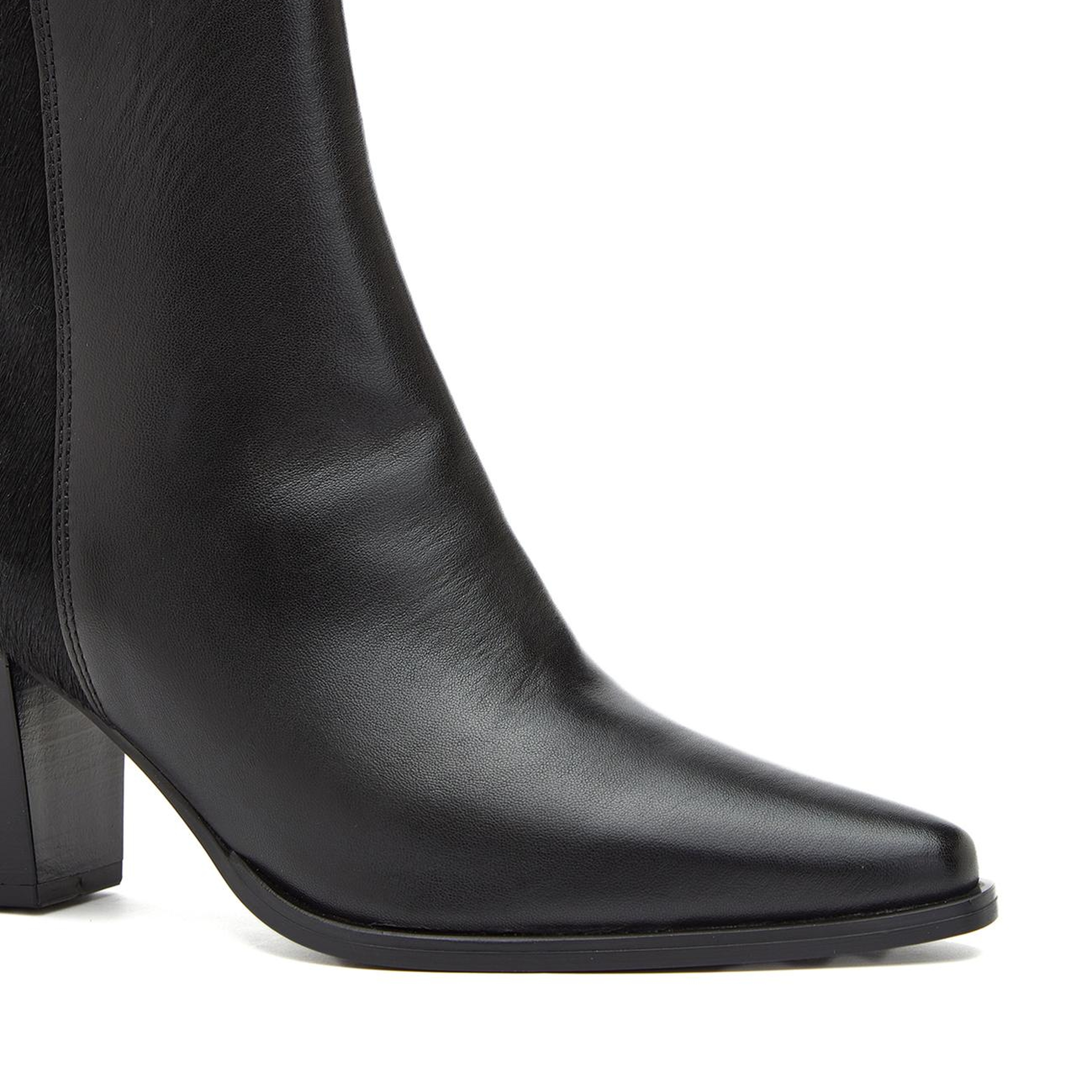 Divarese Kadın Siyah Tay Tüyü Detaylı Western Deri Bot