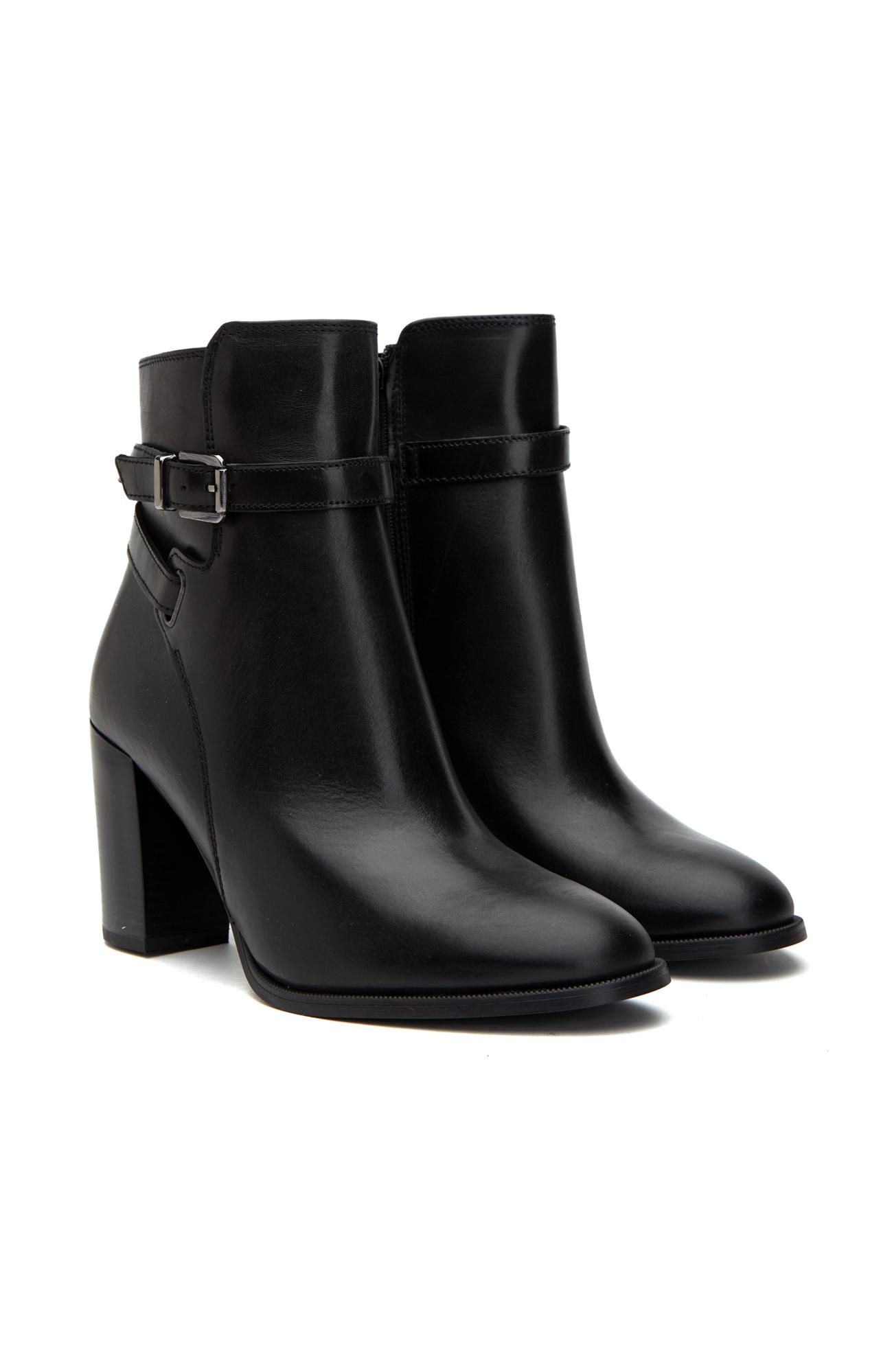 George Hogg Kadın Siyah Kemer Detaylı Deri Bot