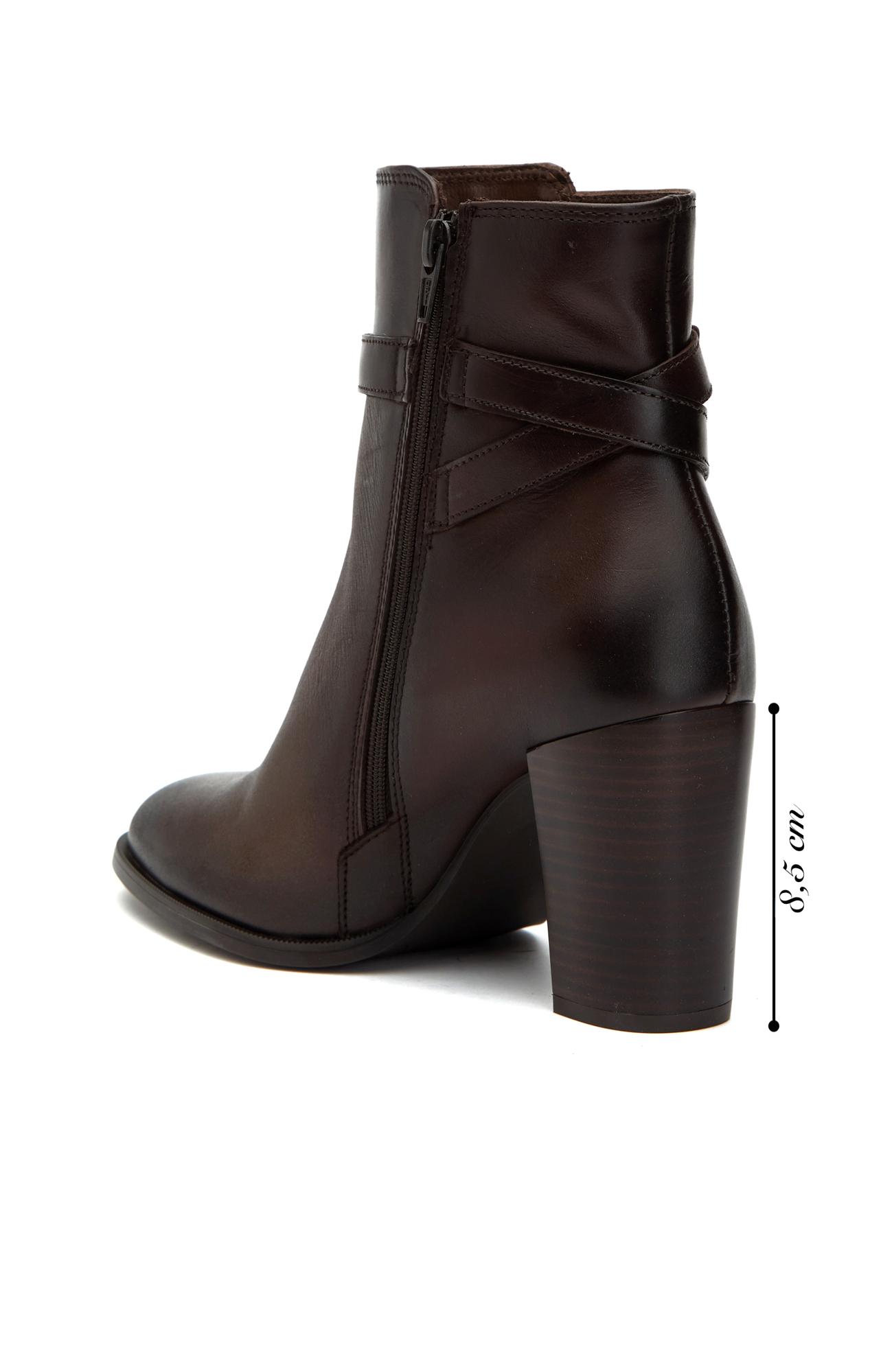 George Hogg Kadın Kahverengi Kemer Detaylı Deri Bot