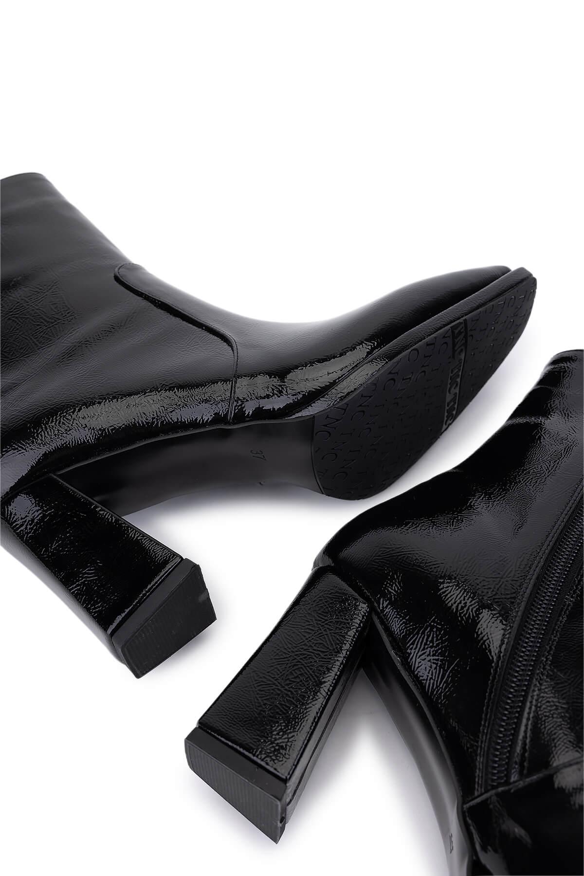Tamer Tanca Kadın Siyah Kırışık Rugan Topuklu Bot