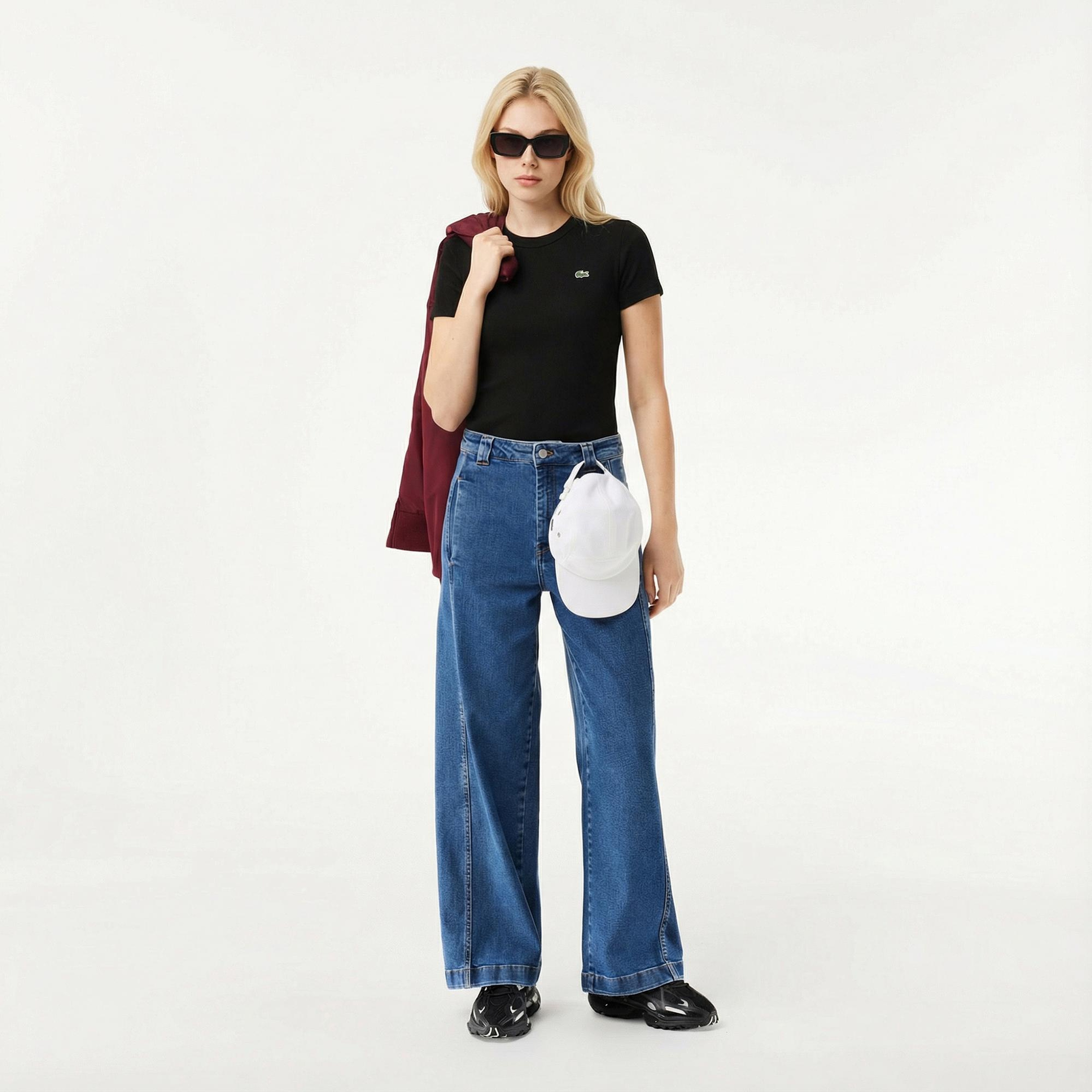 Lacoste Kadın Slim Fit Bisiklet Yaka Siyah T-Shirt