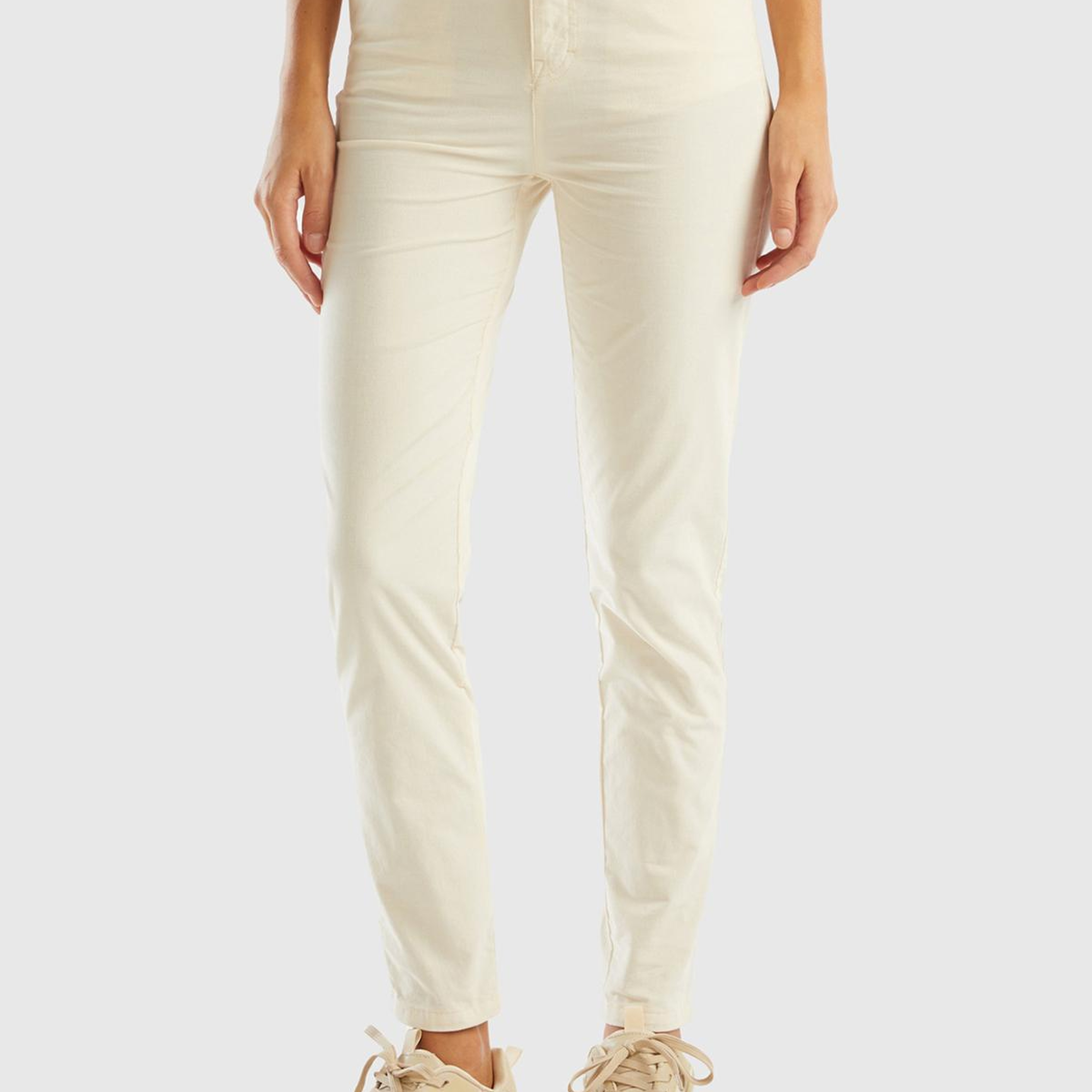 Kadın Krem Slim Fit Kadife Pantolon