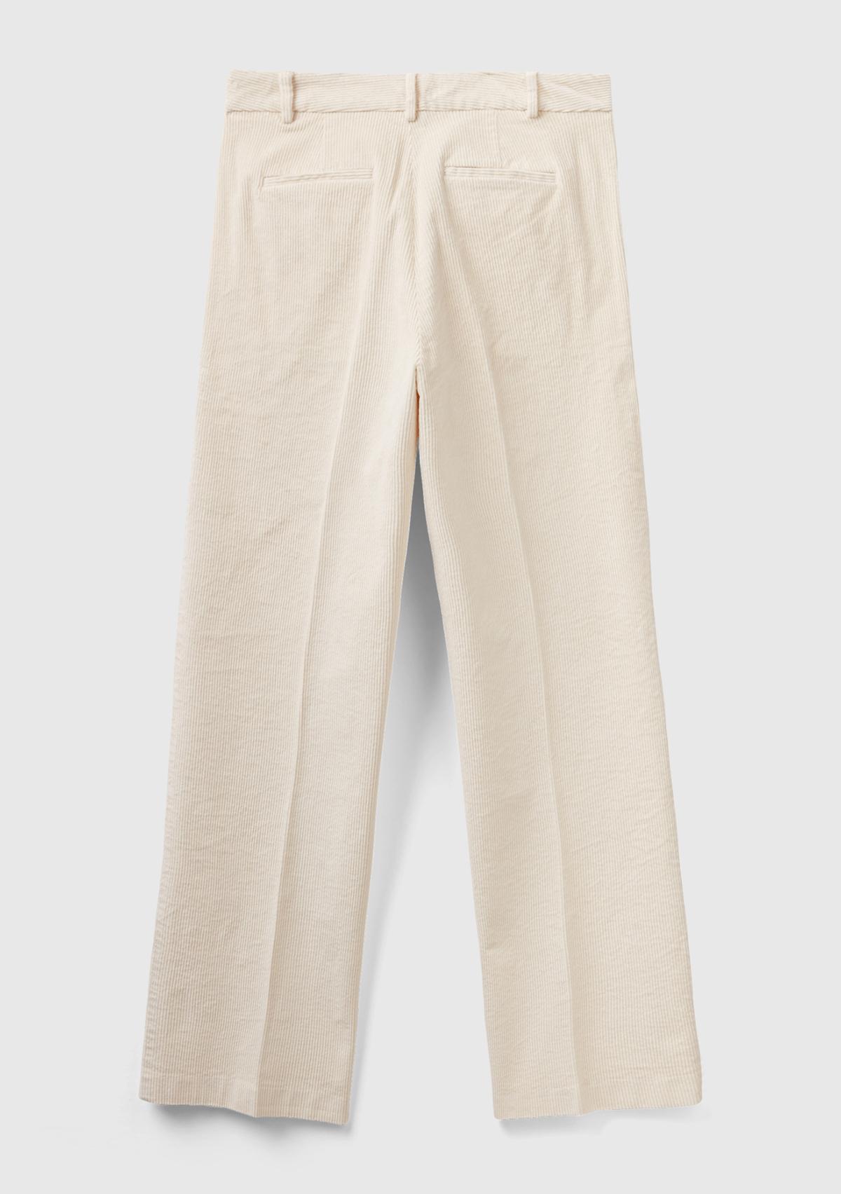 Kadın Krem Düz Paça Kadife Pantolon