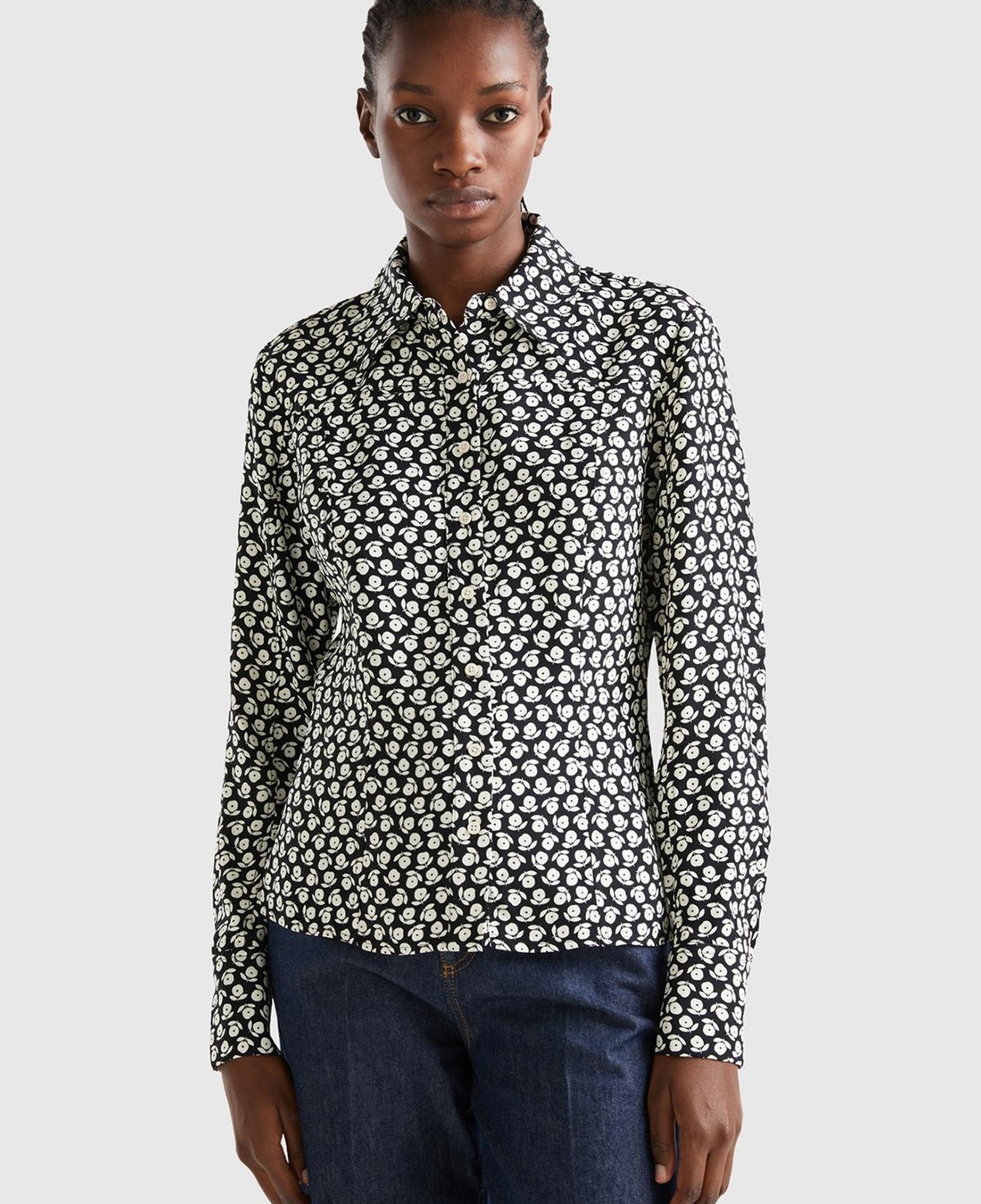 Kadın Lacivert Çiçek Desenli Viskoz Gömlek