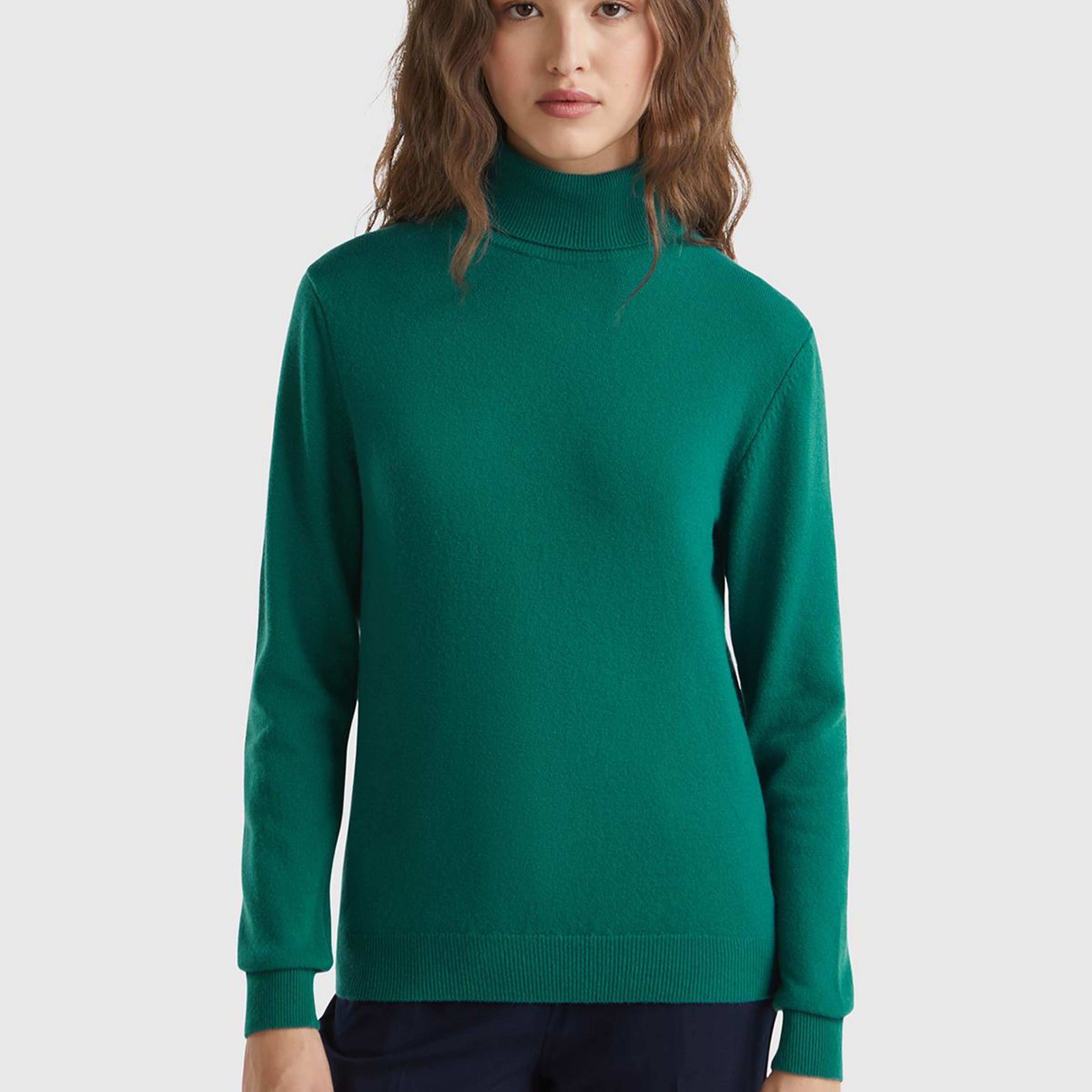 Kadın Koyu Yeşil Dik Yaka %100 Merino Kazak