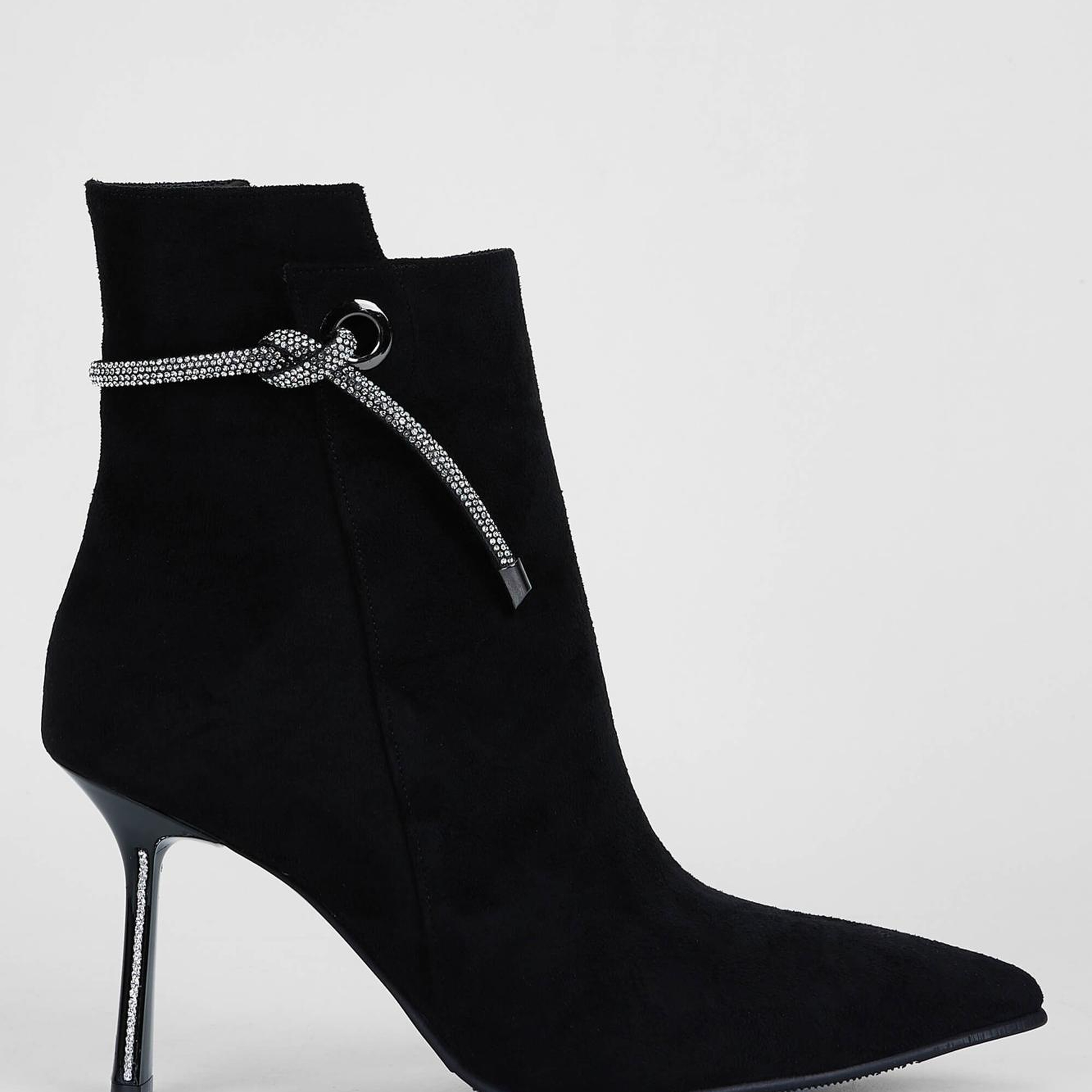 Tamer Tanca Kadın Vegan Siyah Süet Topuklu Bot