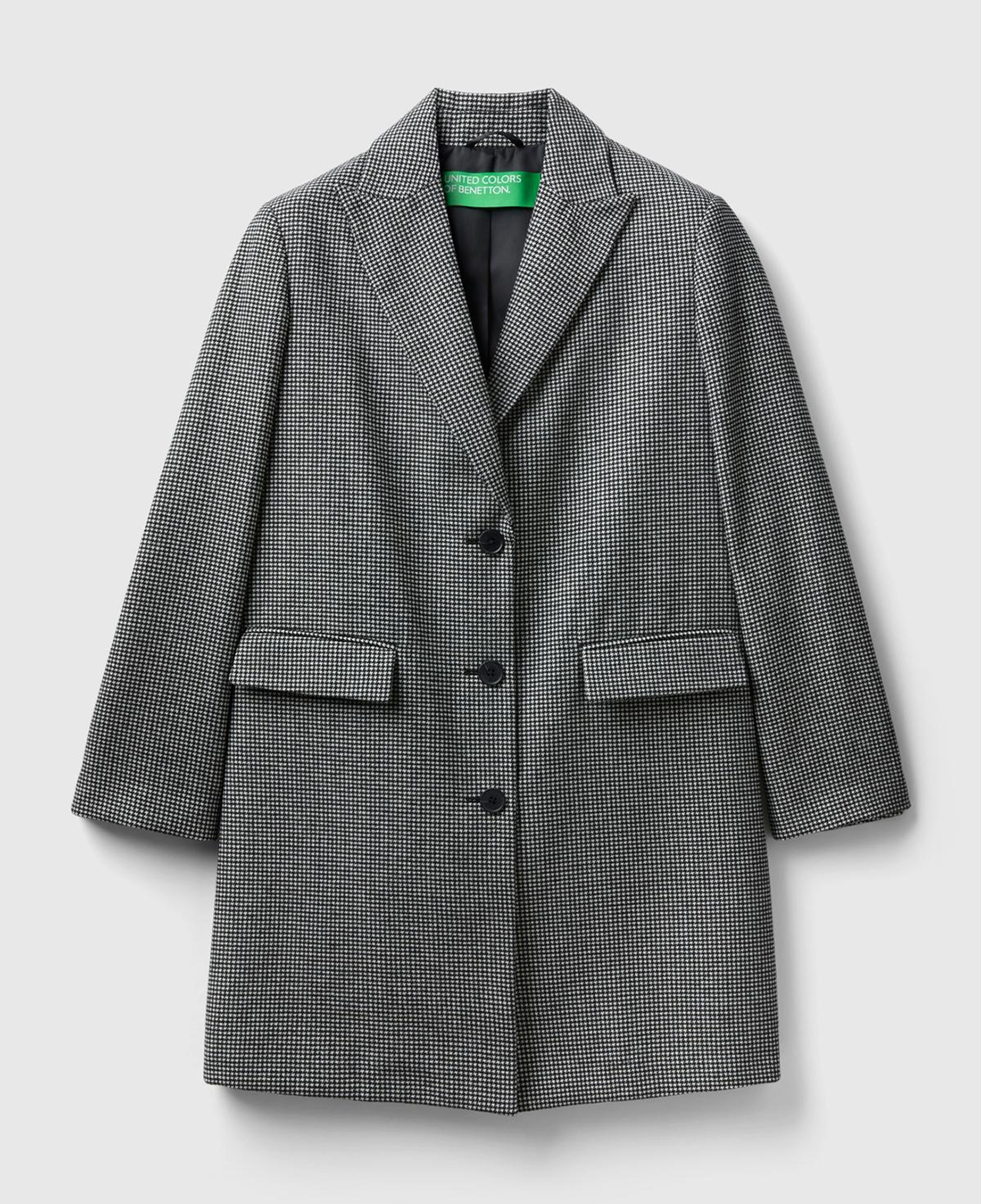 Kadın Siyah- Beyaz Ekoseli Palto