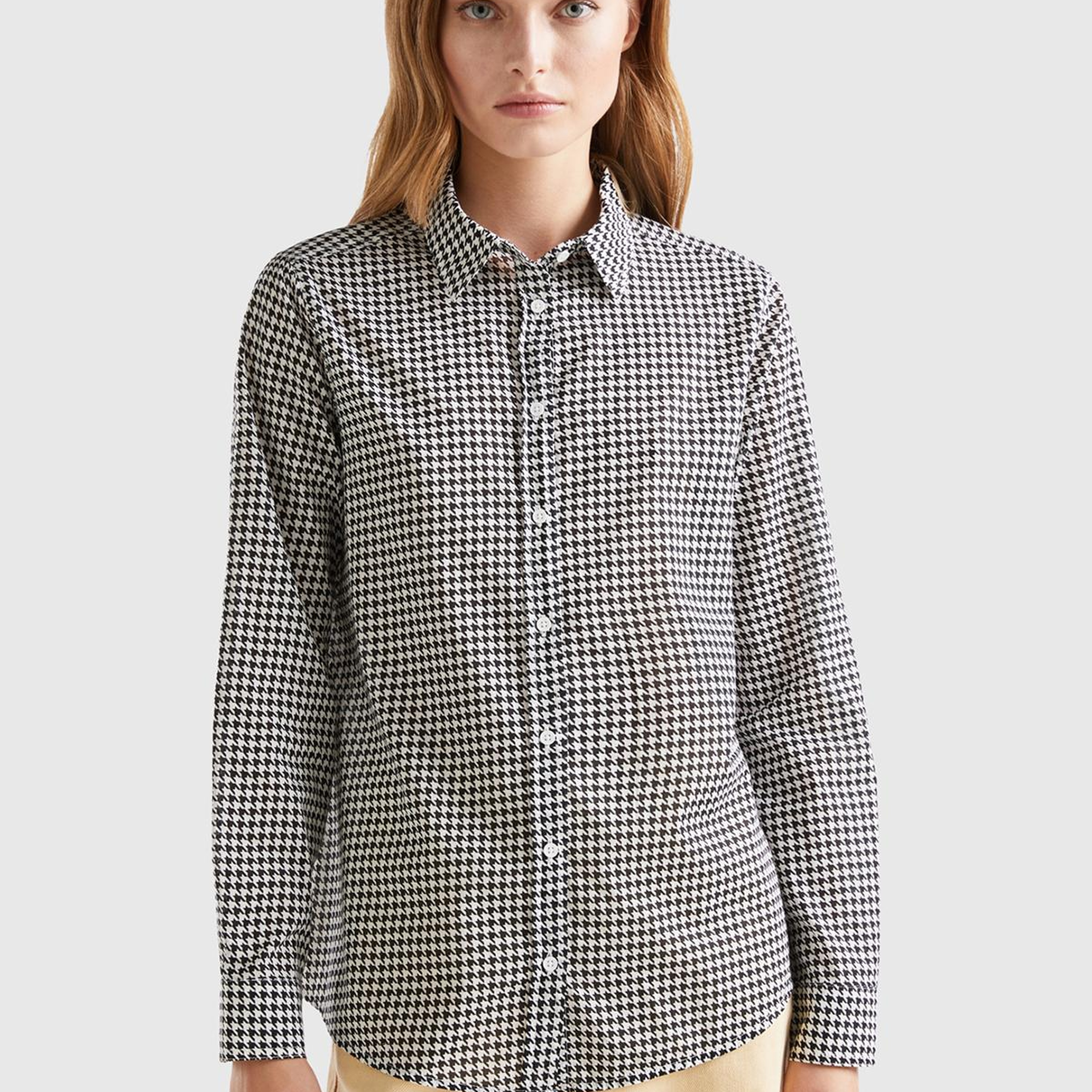 Kadın Siyah-Beyaz Desenli Koton Gömlek