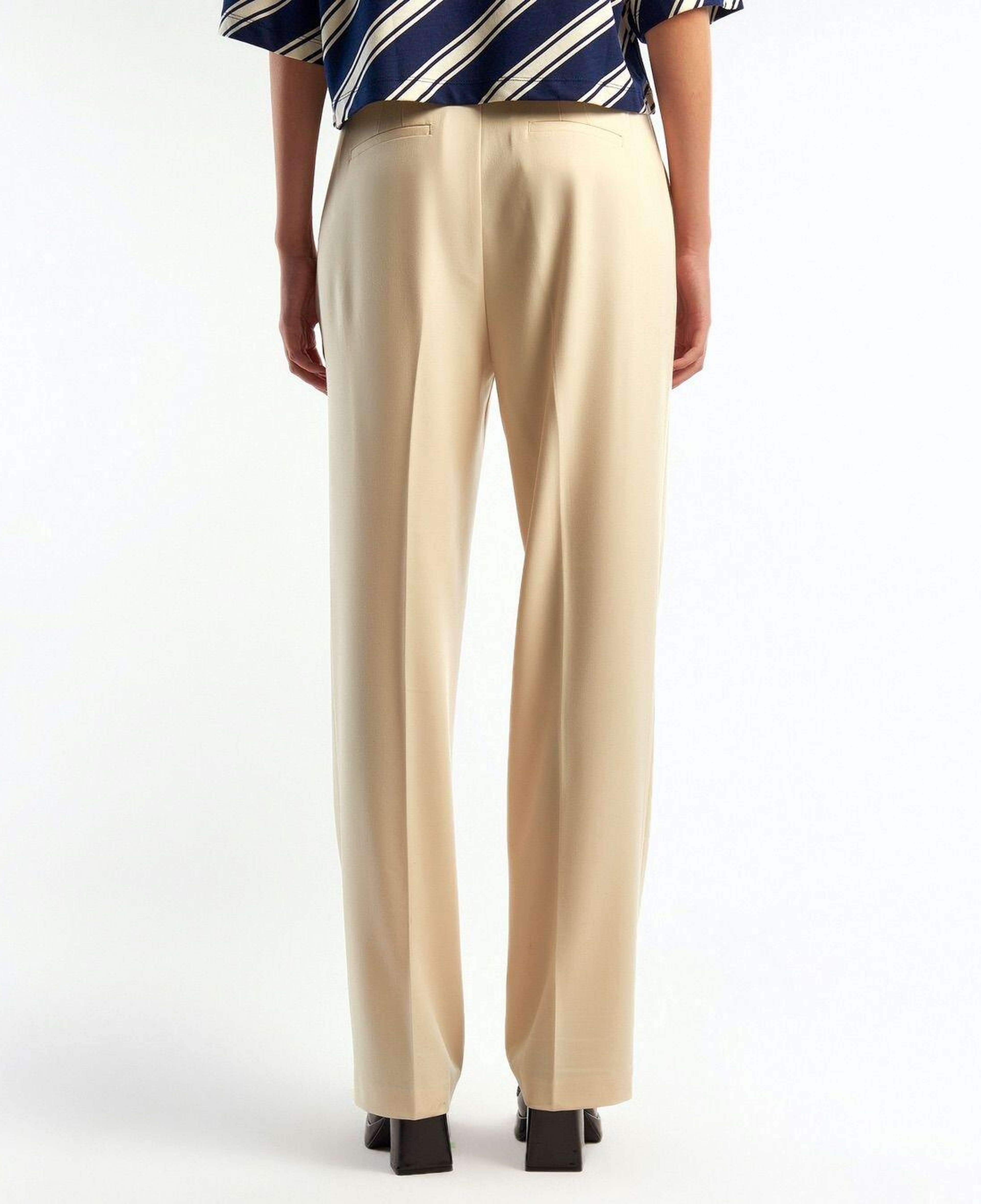 Kadın Sütlü Kahve Poliviskoz Yumuşak Dokulu Regular Fit Pantolon