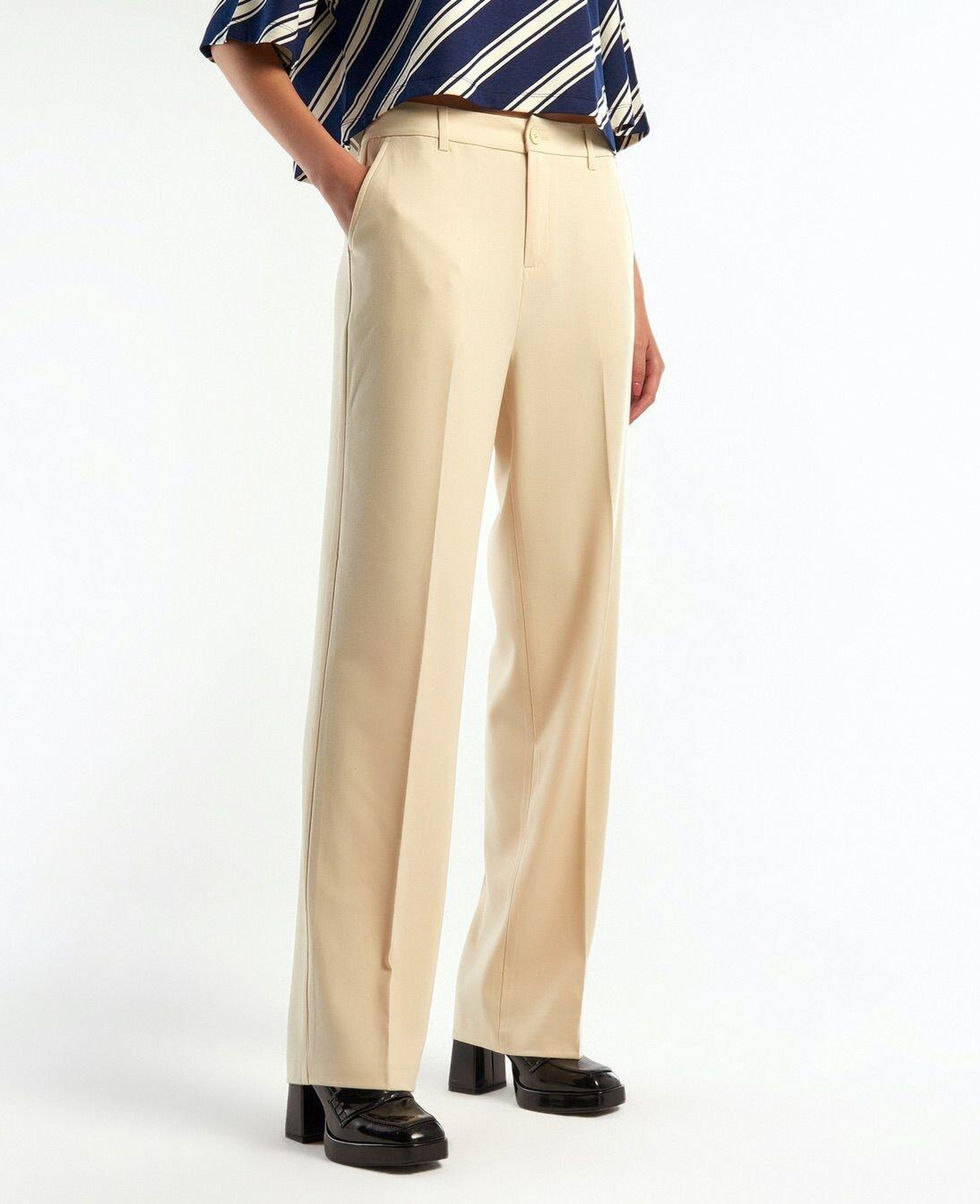 Kadın Sütlü Kahve Poliviskoz Yumuşak Dokulu Regular Fit Pantolon