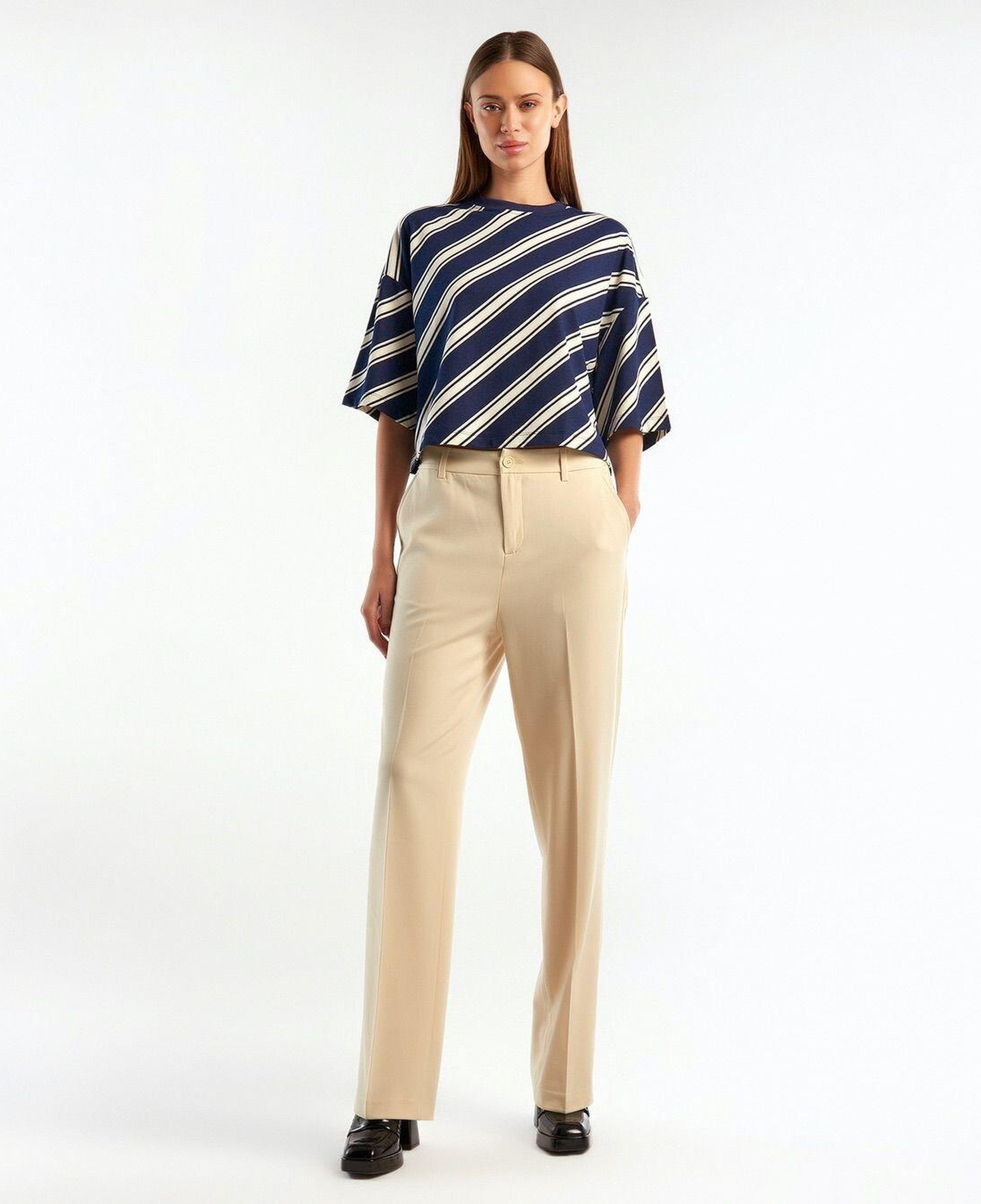 Kadın Sütlü Kahve Poliviskoz Yumuşak Dokulu Regular Fit Pantolon