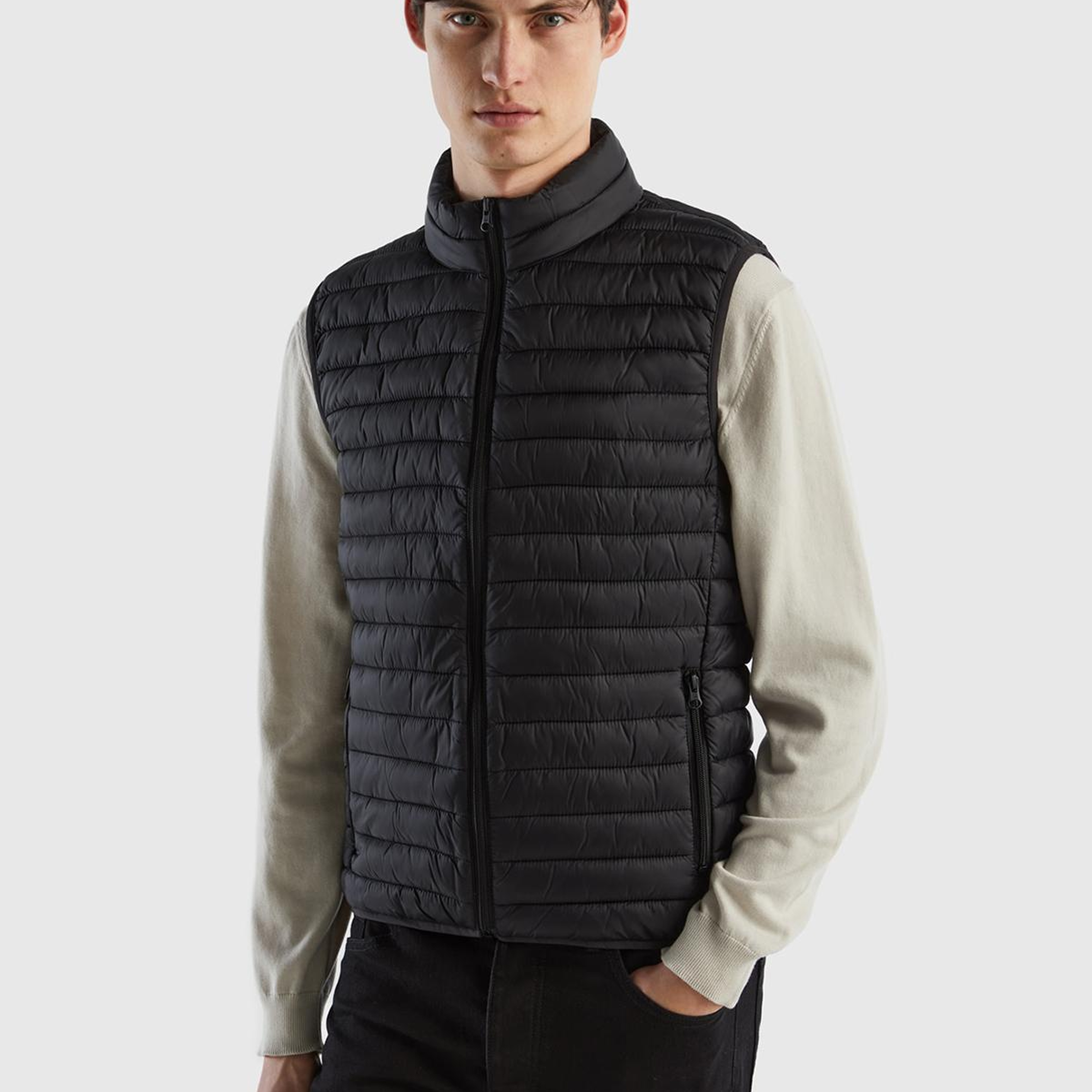 Erkek Siyah Eco-Recyle Dolgulu Pufa Yelek