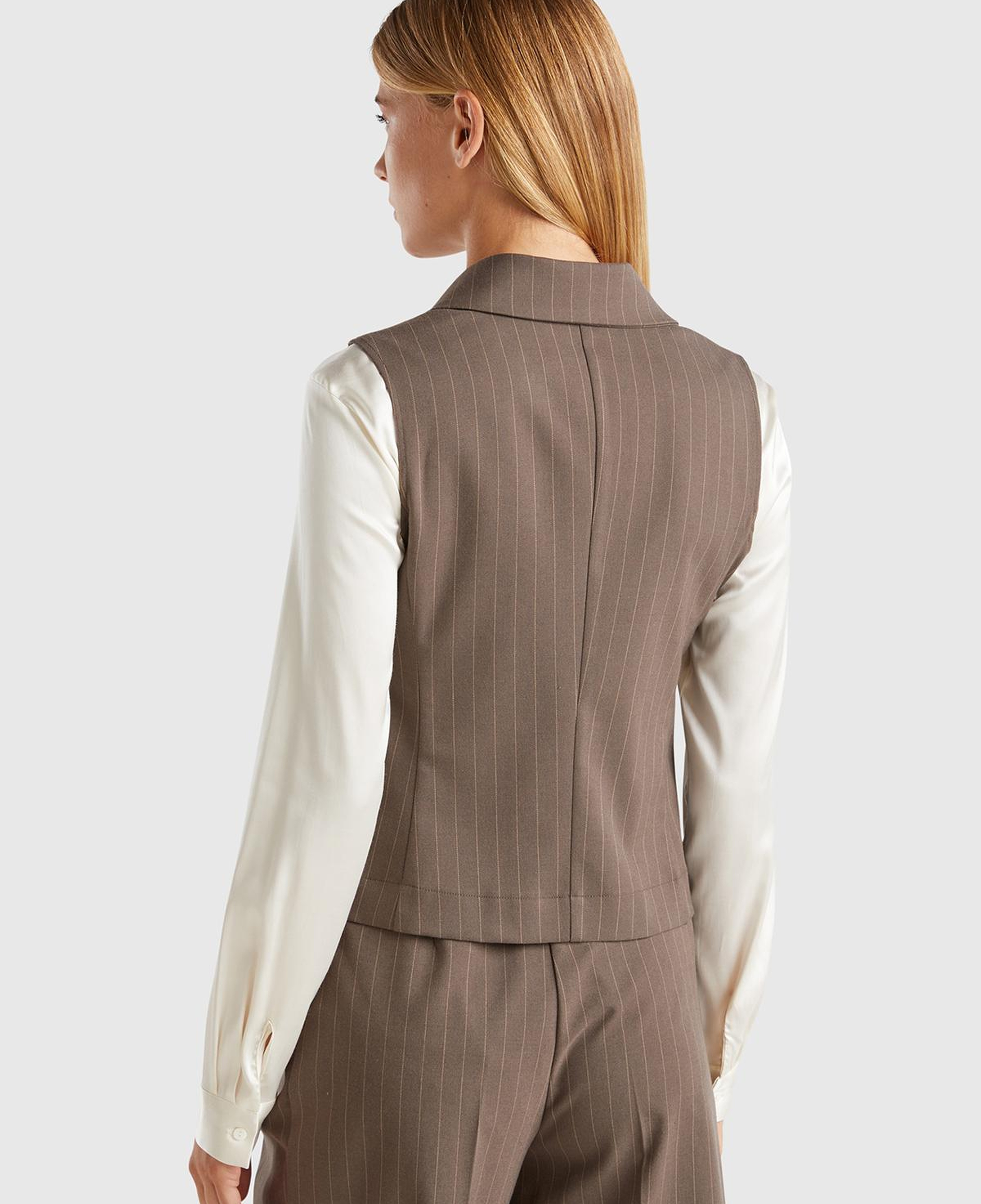 Kadın Taba Viskoz Karışımlı Düğmeli Çizgili Sivri Yaka Kruvaze Yelek