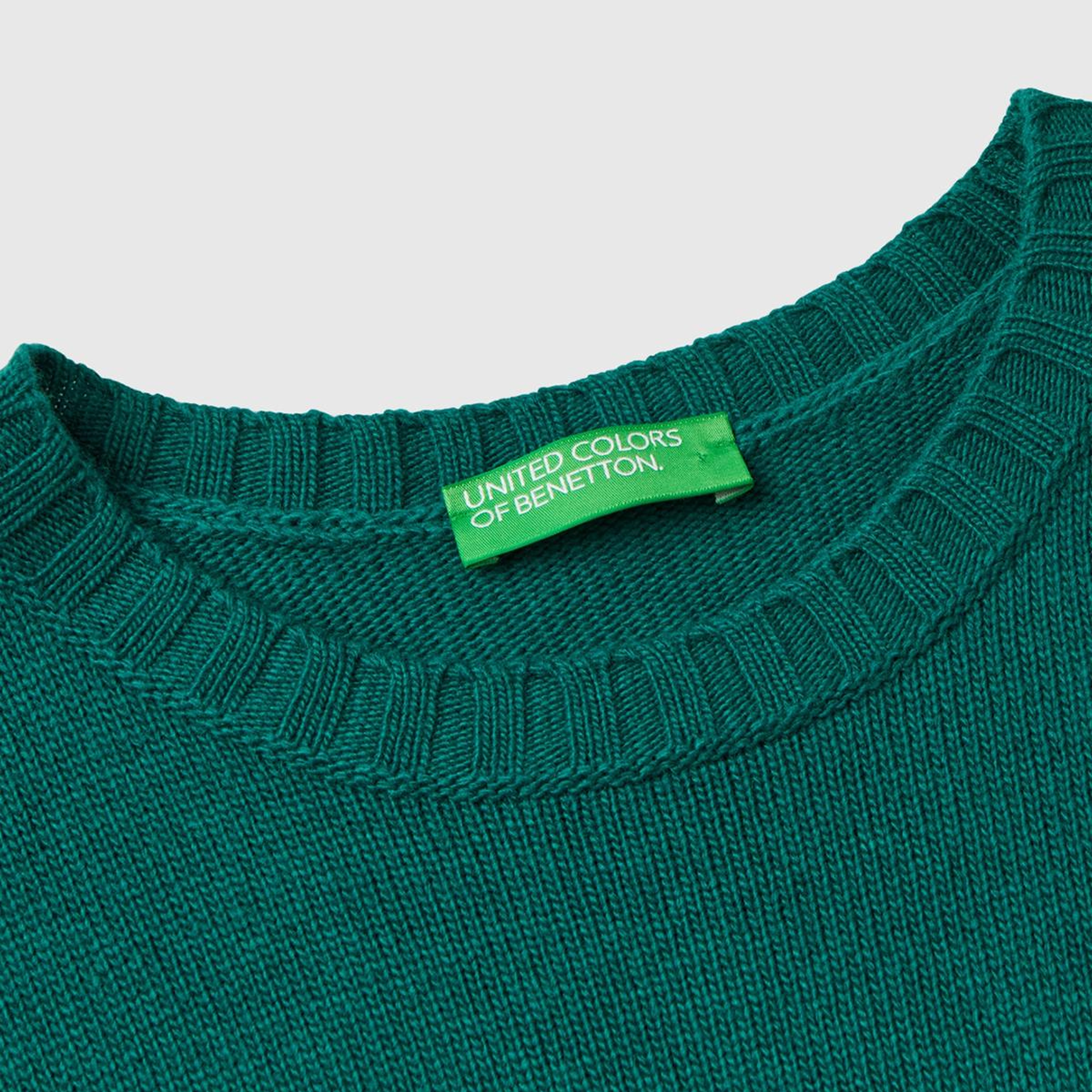 Kadın Koyu Yeşil Yün ve Viskoz Karışımlı Bisiklet Yaka Kolsuz Kazak