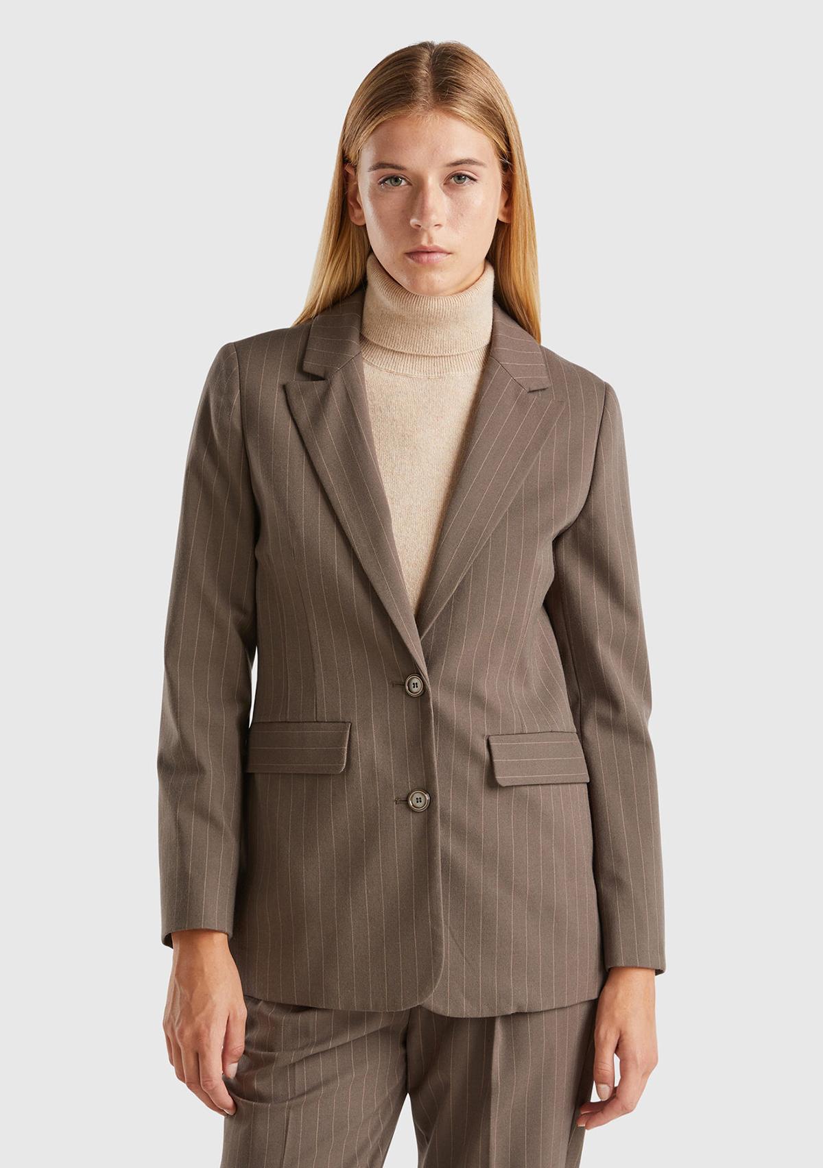 Kadın Taba Viskoz Karışımlı Düğme Kapamalı Çizgili Sivri Yaka Blazer Ceket