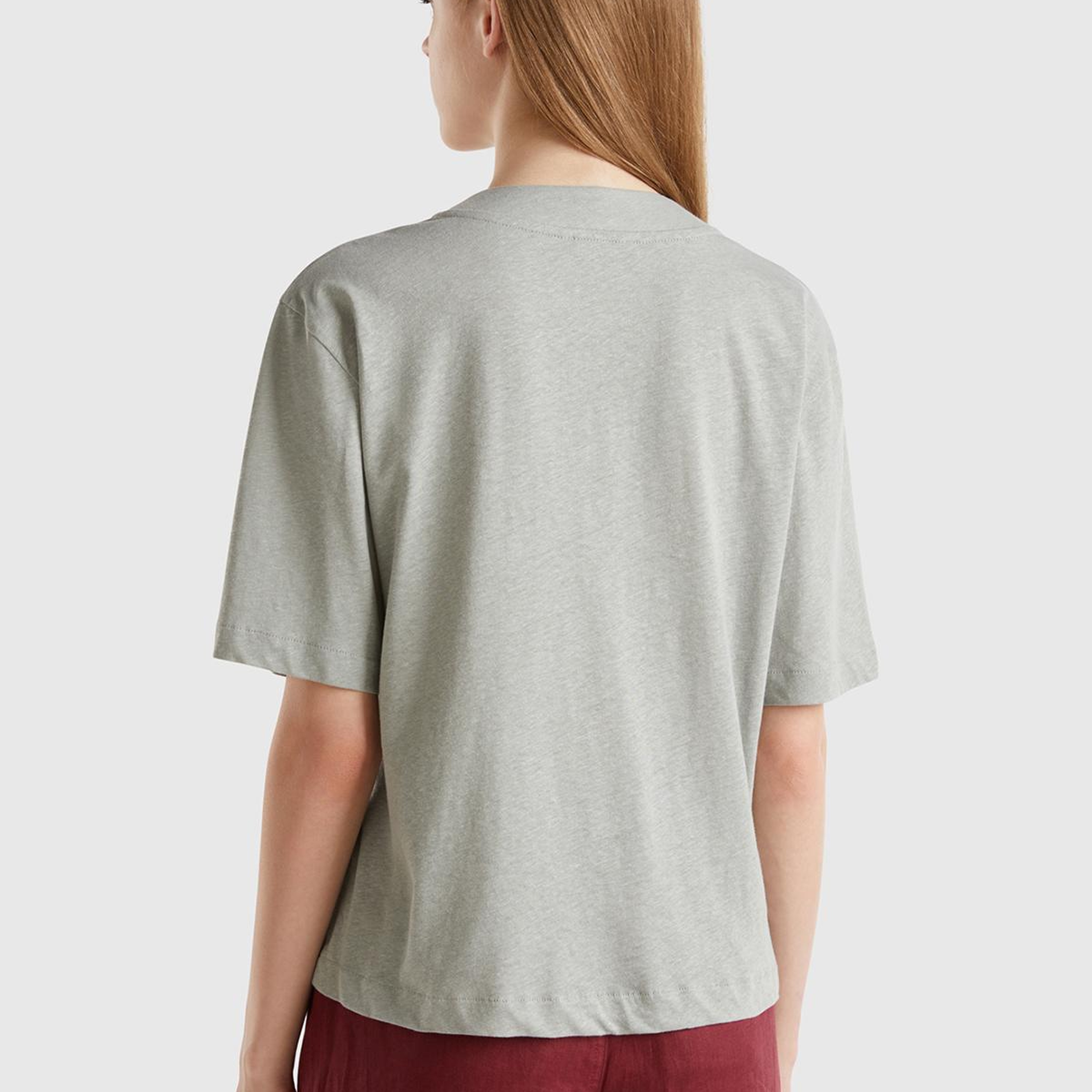 Kadın Gri Pamuk ve Keten Karışımlı Yarım Kollu V Yaka Hırka