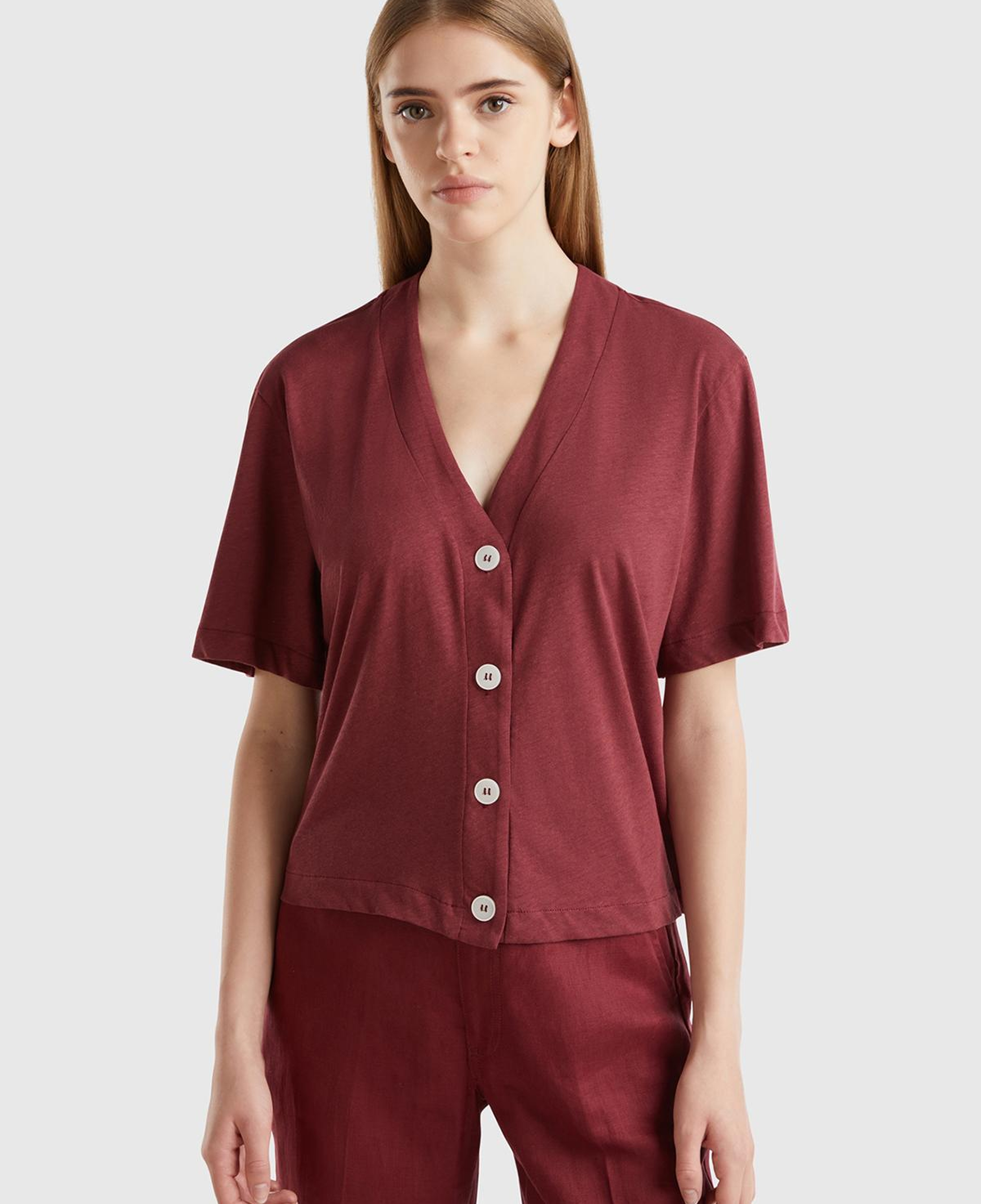 Kadın Bordo Pamuk ve Keten Karışımlı Yarım Kollu V Yaka Hırka