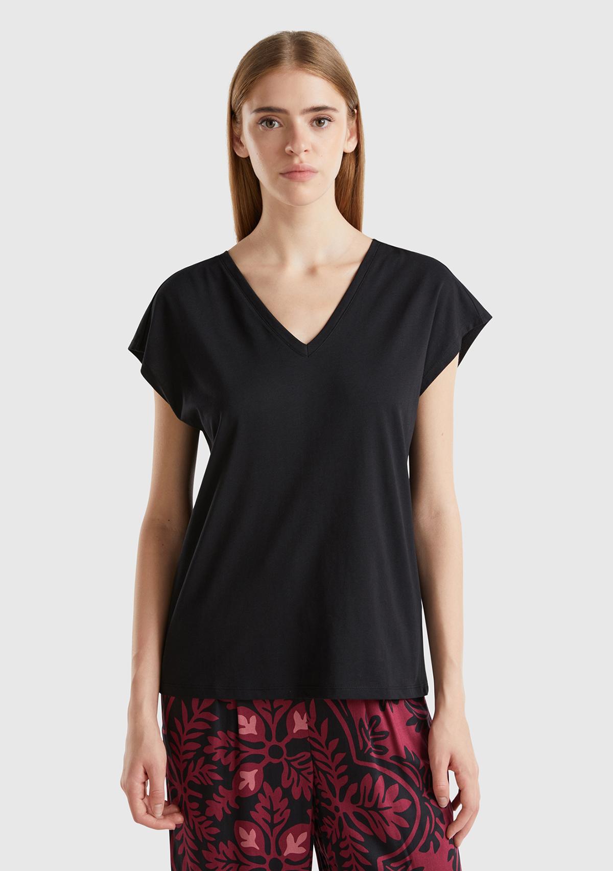 Kadın Siyah %100 Pamuk Önü ve Arkası V Yaka Düz Kesim Kolsuz Sweatshirt