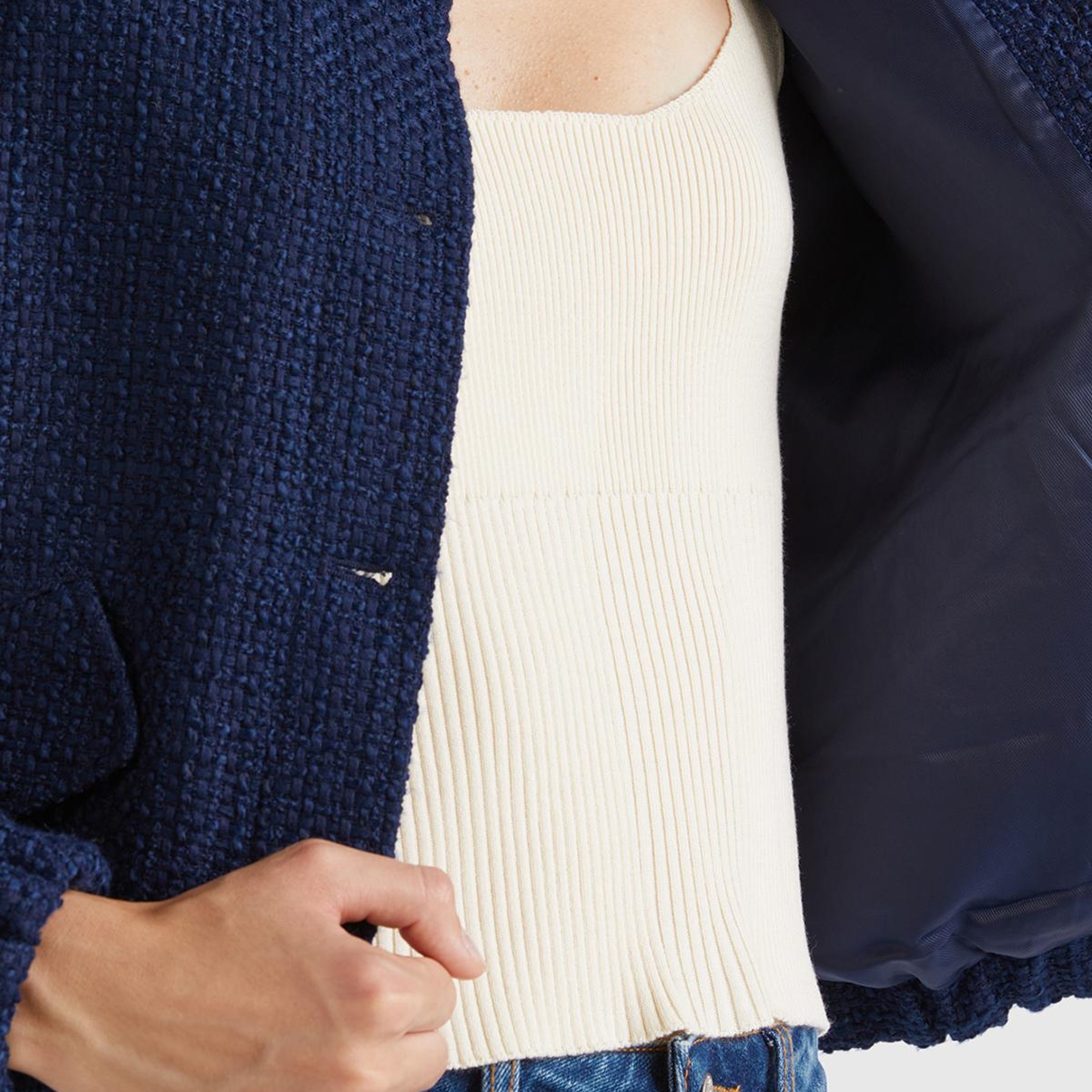 Kadın Lacivert Önü Düğmeli Kapaklı Cep Tasarımı Yuvarlak Yaka Bomber Ceket