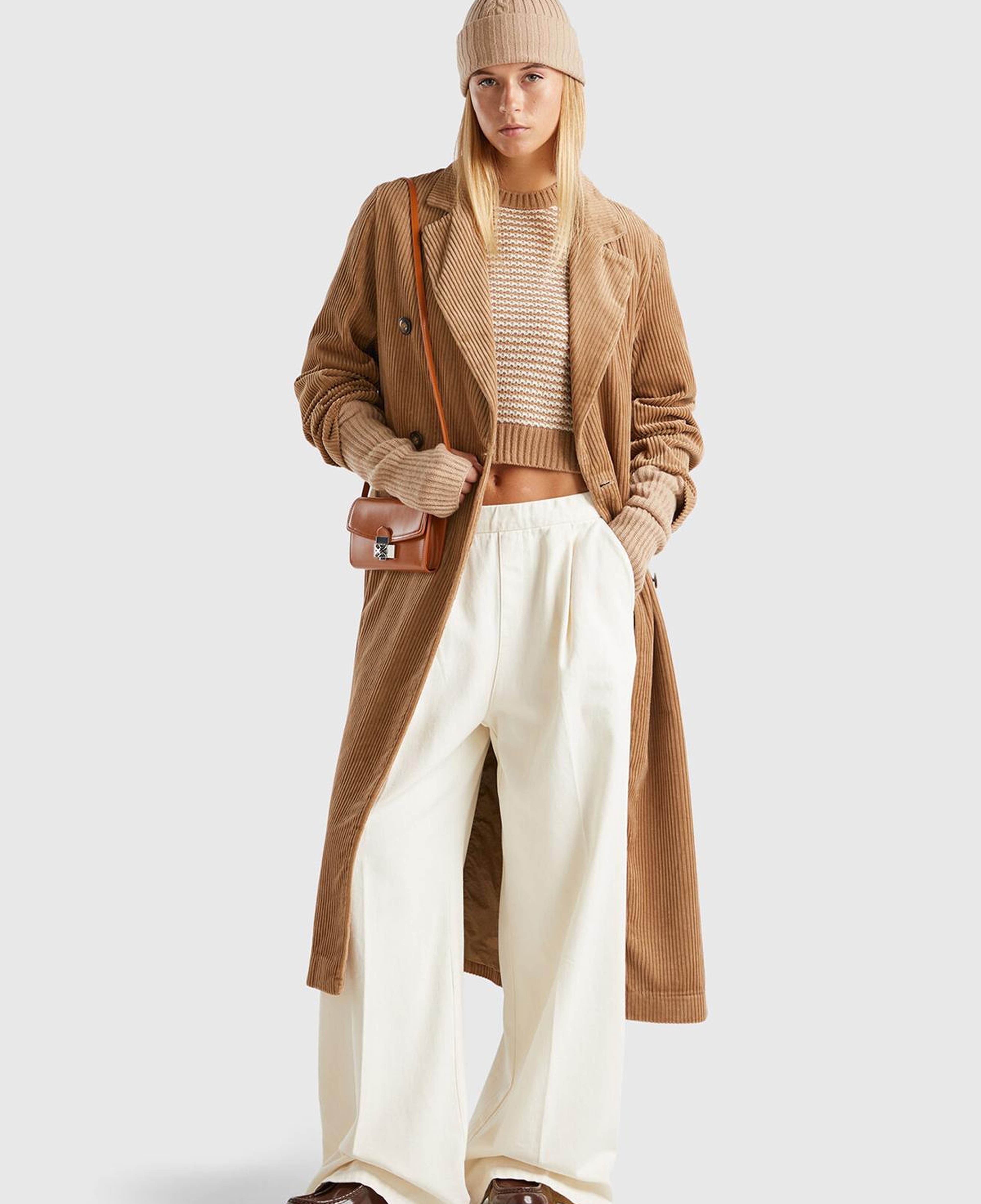 Kadın Kahverengi %100 Pamuk Önü Düğme Kapamalı Devrik Yaka Kruvaze Kaban