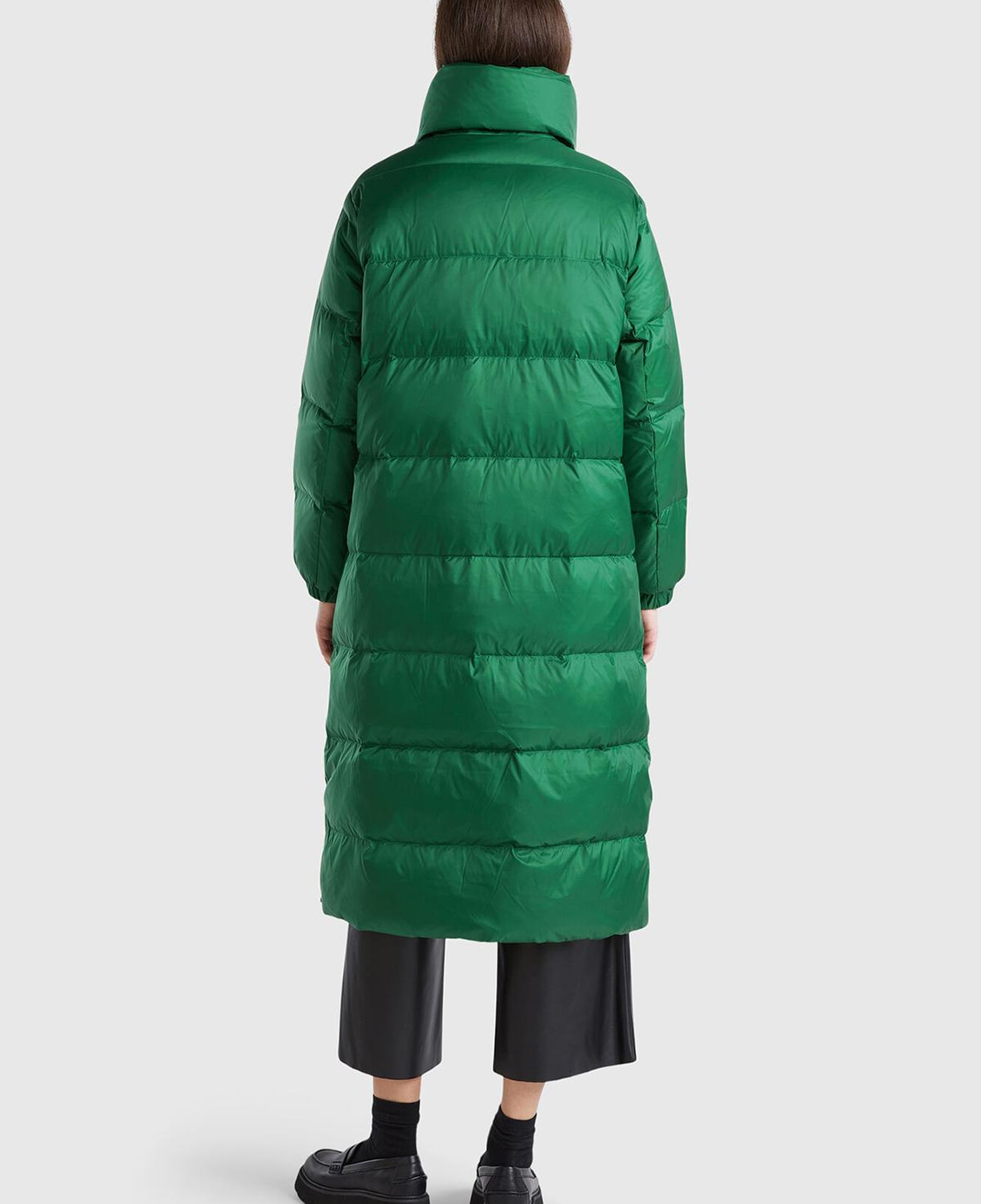 Kadın Yeşil Kaz Tüyü Dolgulu Düğme Kapamalı Yüksek Yaka Uzun Şişme Mont