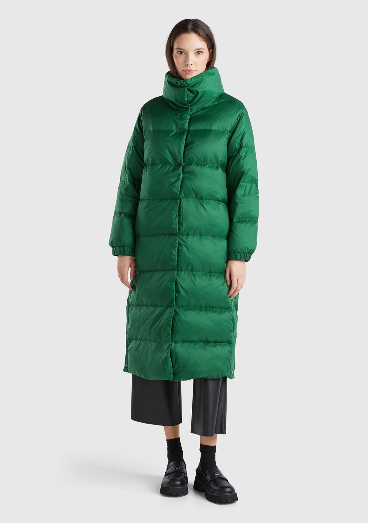 Kadın Yeşil Kaz Tüyü Dolgulu Düğme Kapamalı Yüksek Yaka Uzun Şişme Mont