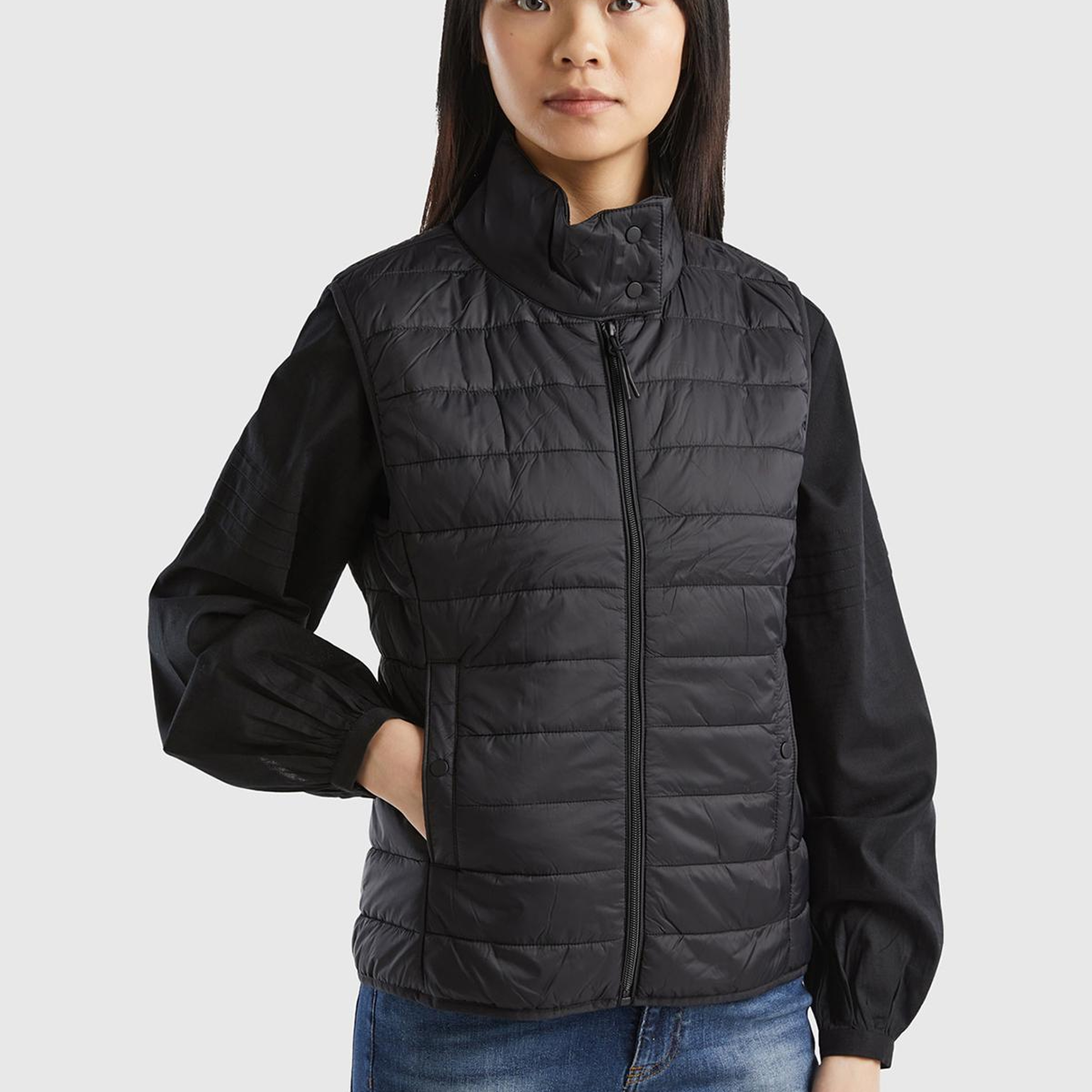 Kadın Siyah Recycled Polyester Dolgulu  Pufa Yelek