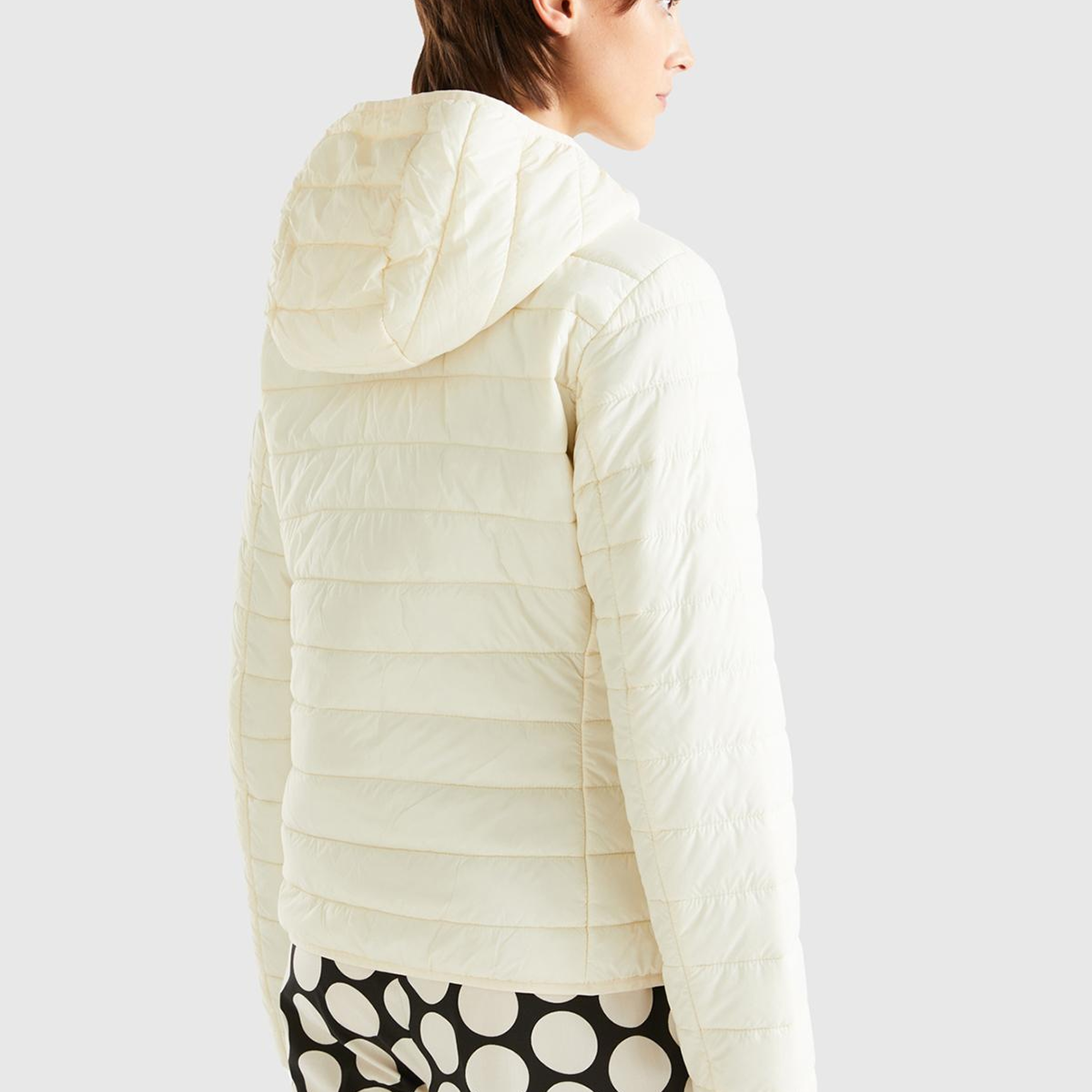 Kadın Krem Recycled Polyester Dolgulu  Pufa Mont