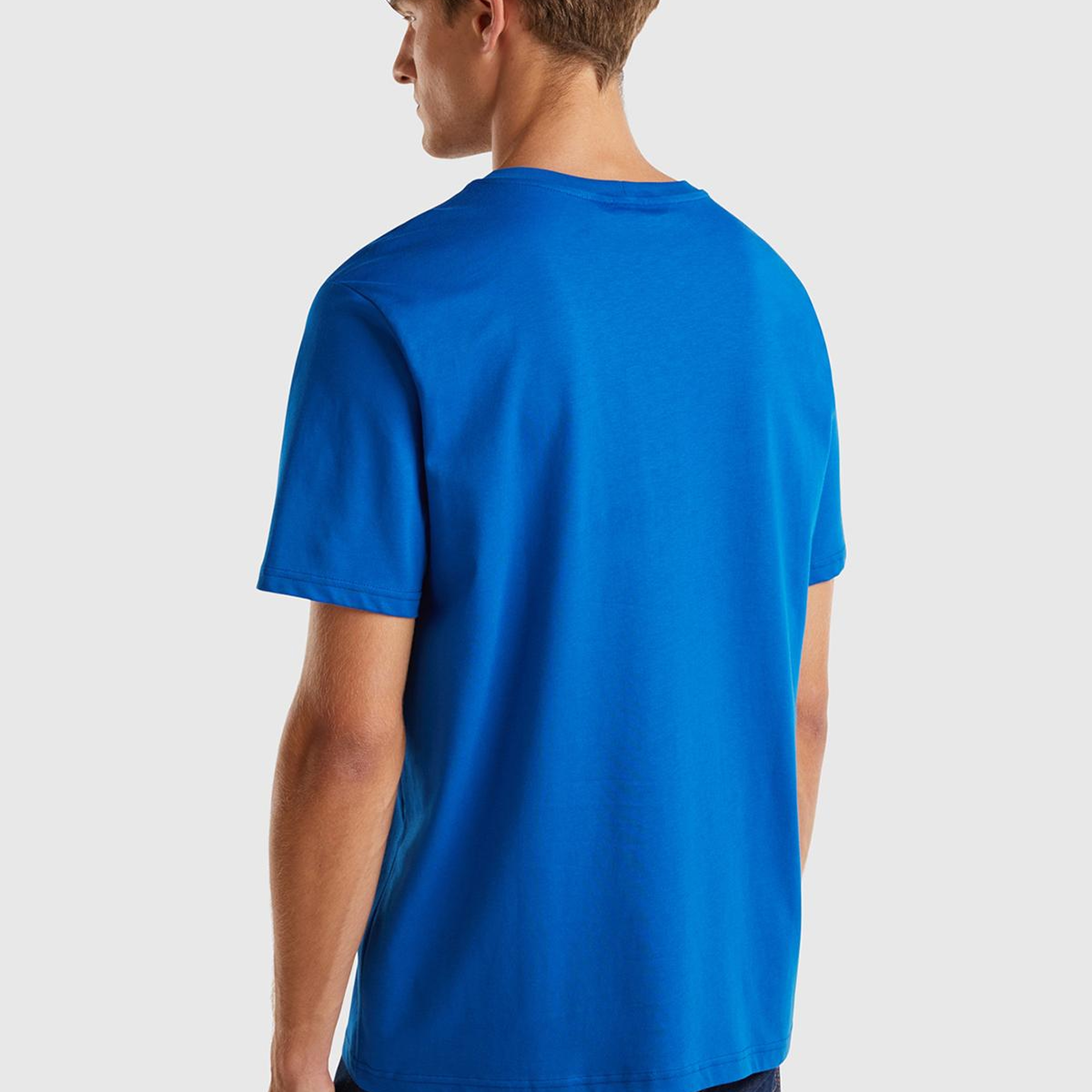 Erkek Saks Mavi %100 Koton Benetton Logolu Bisiklet Yaka T-Shirt