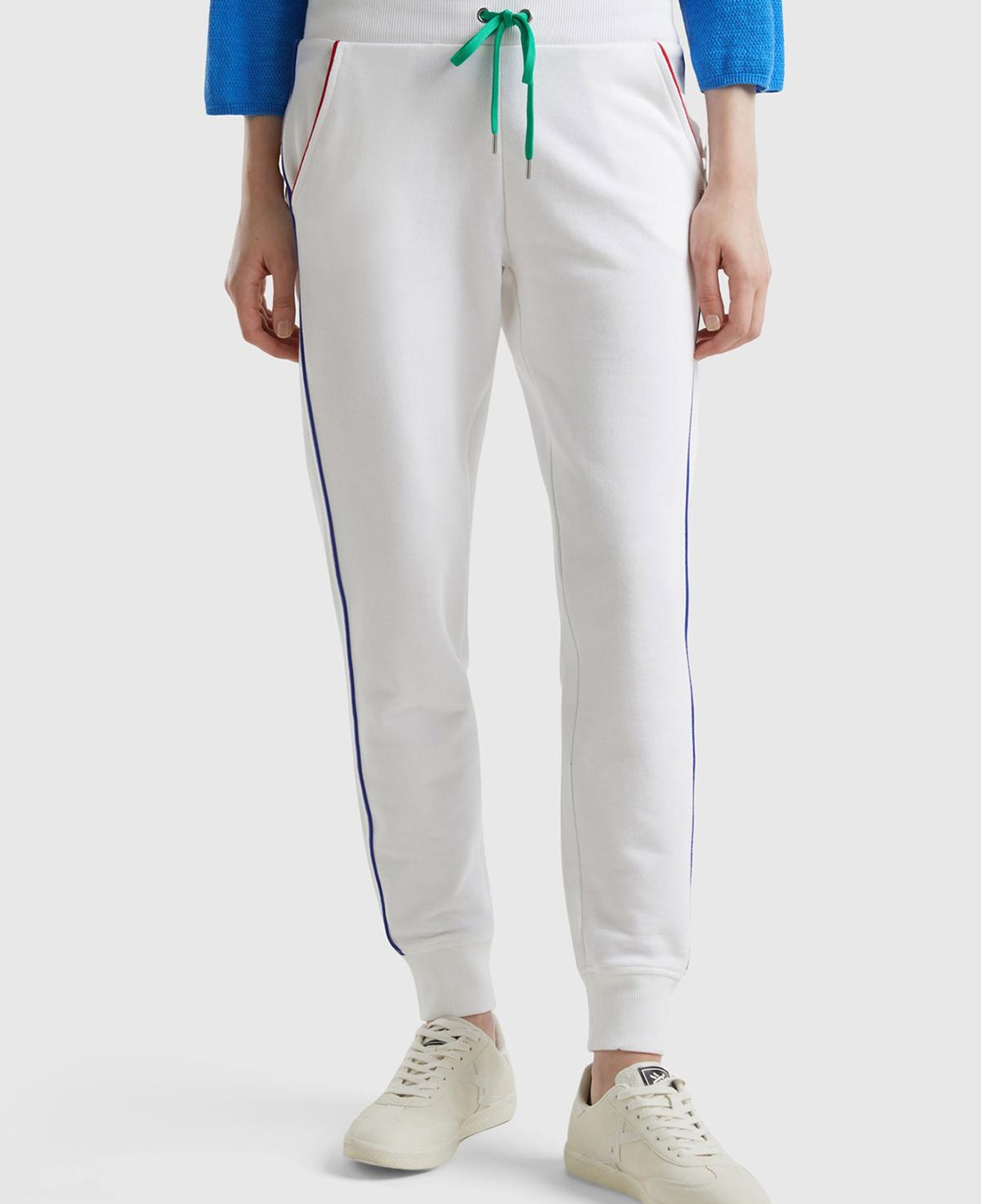 Kadın Beyaz Mix %100 Pamuk Yanları Cepli Beli Büzgülü Jogger Eşofman Altı