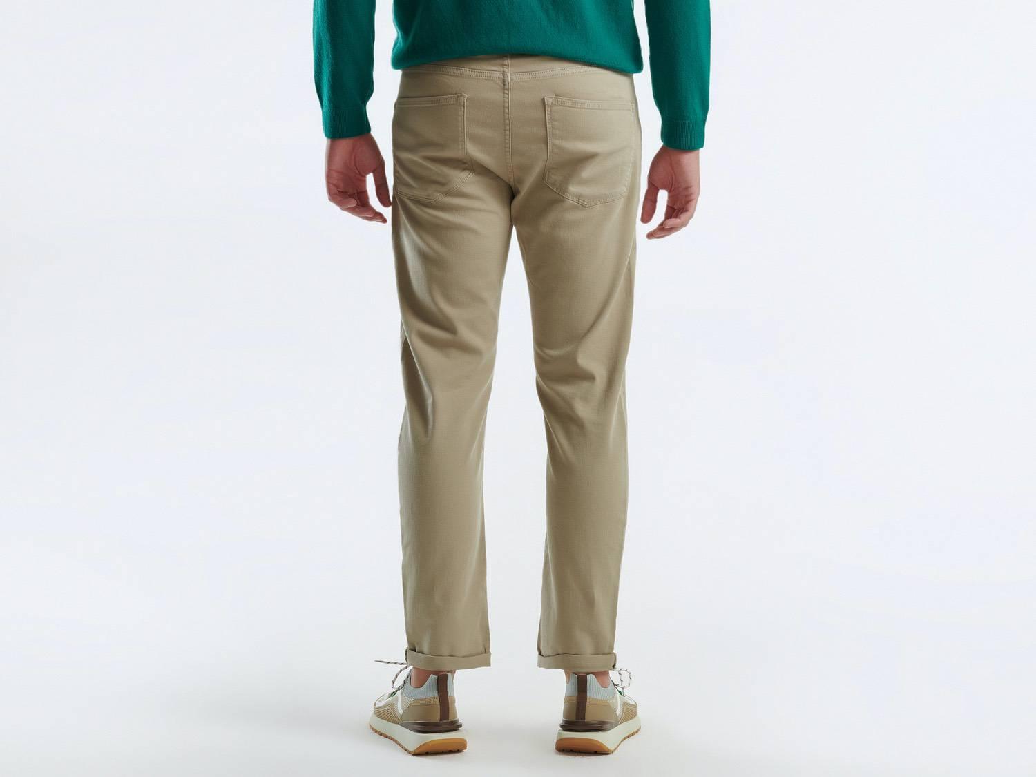 Erkek Bej Pamuk Karışımlı Yanları ve Arkası Cep Detaylı Denim Pantolon